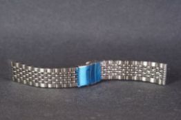 BRAND NEW STAINLESS STEEL BEADS OF RICE BRACELET W/ DEPLOYMENT CLASP, produced in stainless steel,