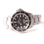 ROLEX OYSTER PERPETUAL SUBMARINER REFERENCE 5513 CIRCA 1976, circular black dial with patina lume