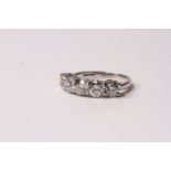 18ct white gold 5-stone diamond ring, round brilliant cut diamonds total approximately 2.55 ct