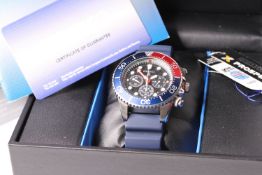 GENTLEMENS SEIKO PADI PROSPEX SSC663P1 SOLAR CHRONOGRAPH DIVERS WATCH WITH BOX AND PAPERS