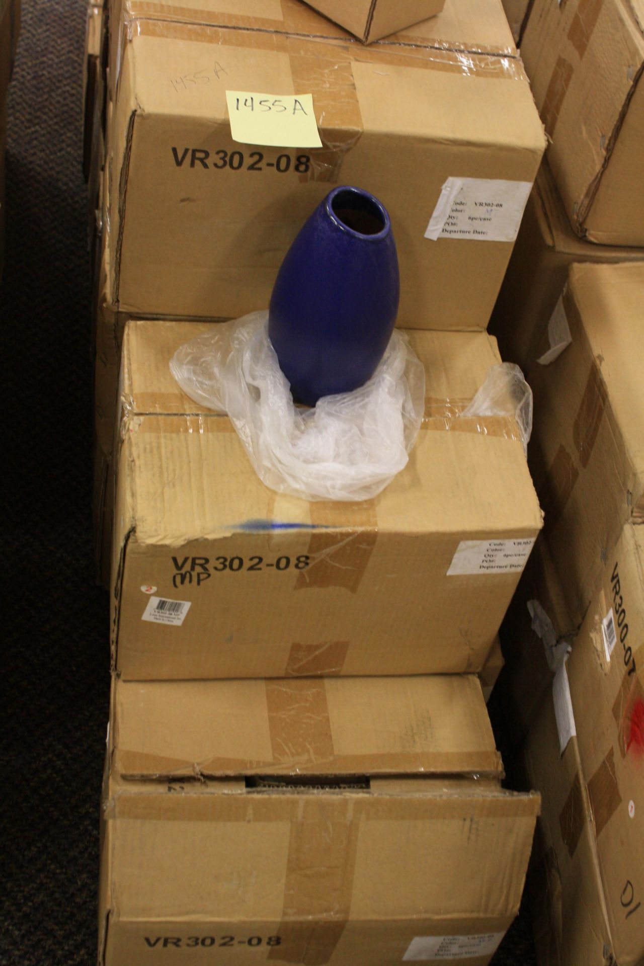 Pottery Vase 8" blue - Image 3 of 3