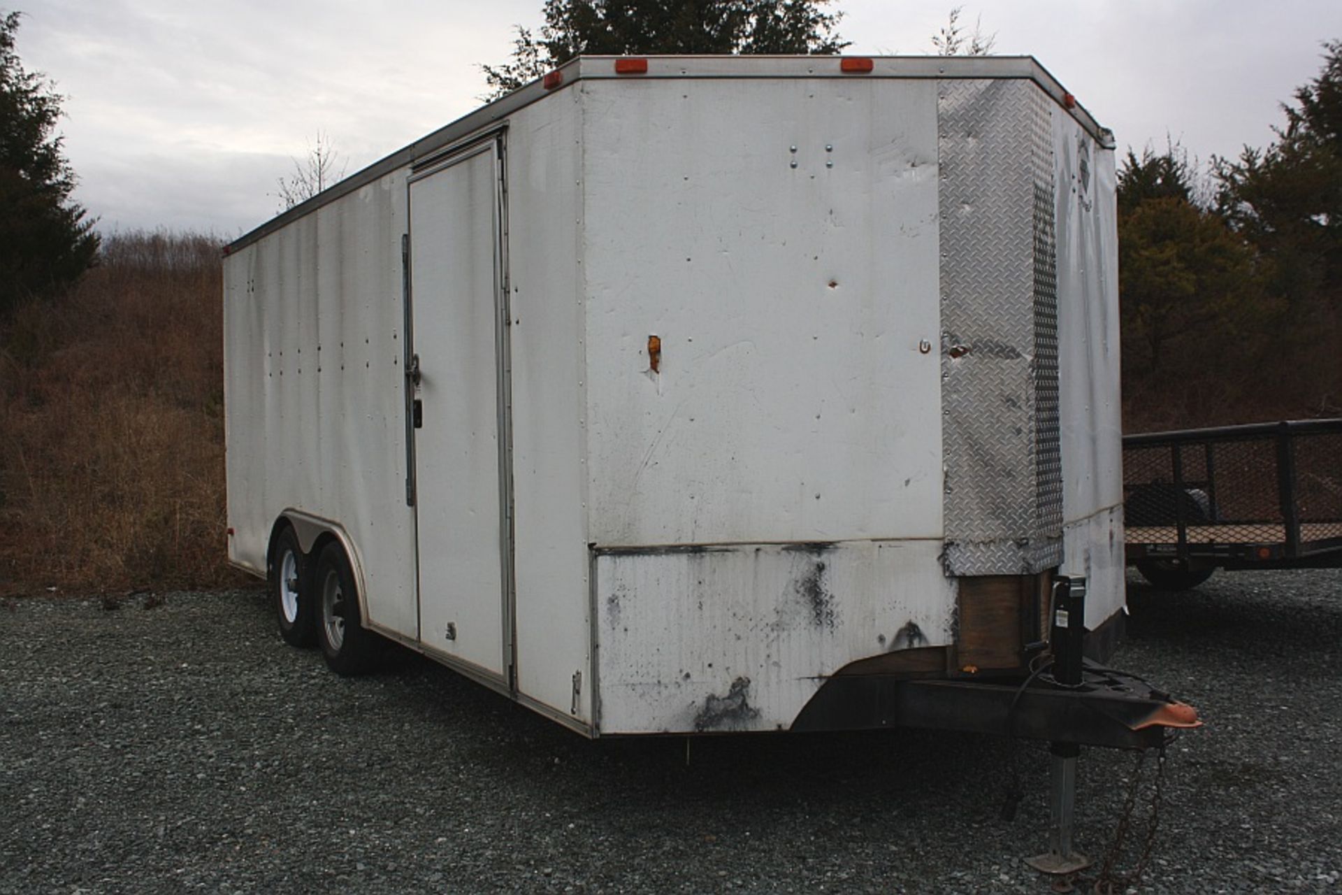 DIAG 2014 Diamond Cargo Trailer Enclosed Dual Axle V-Nose# 53NBE1822E1022951