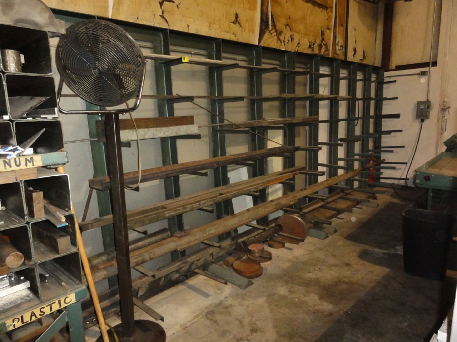 Contents of Steel Rack - Image 2 of 2