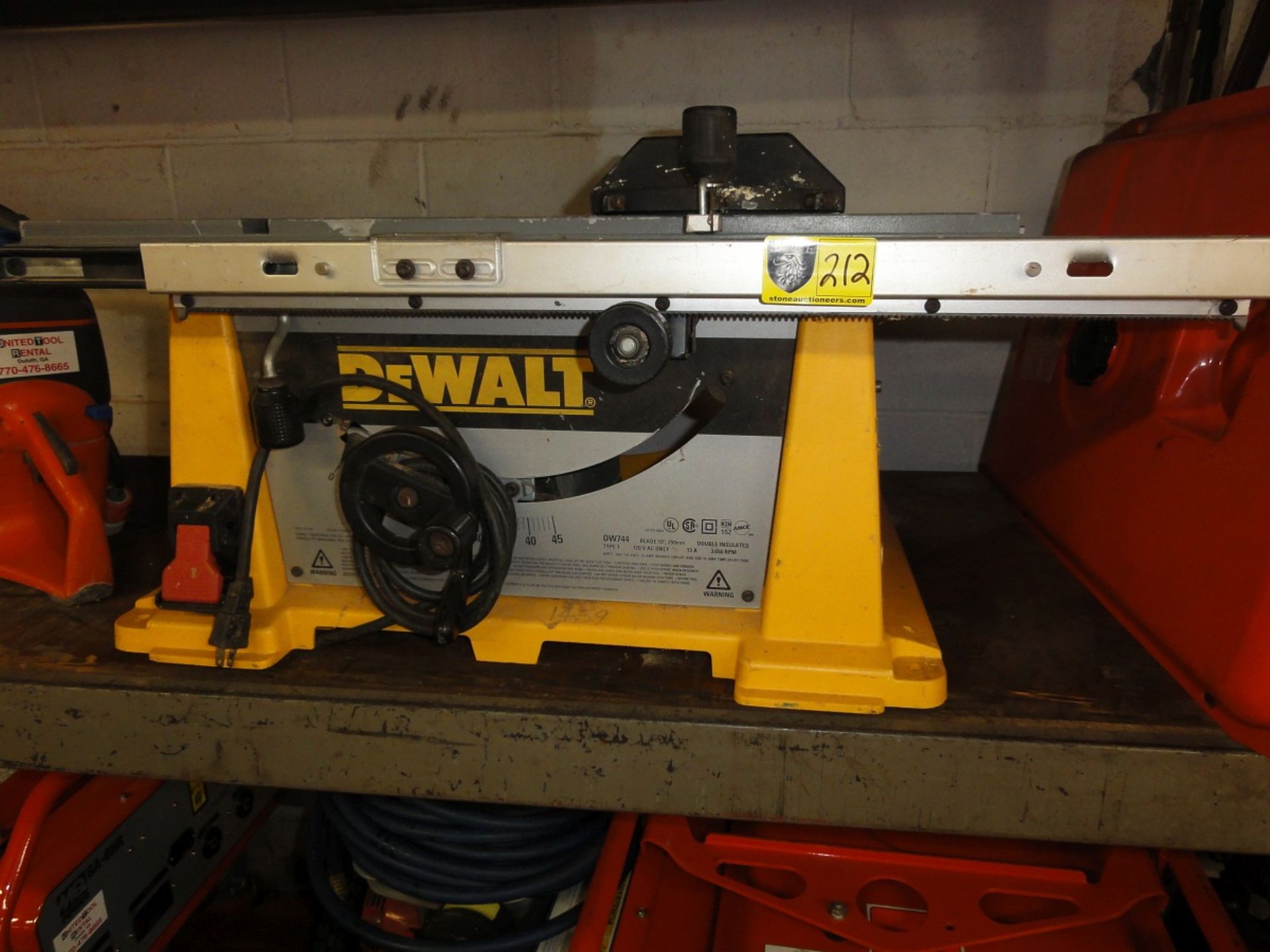 DeWalt Portable Table Saw