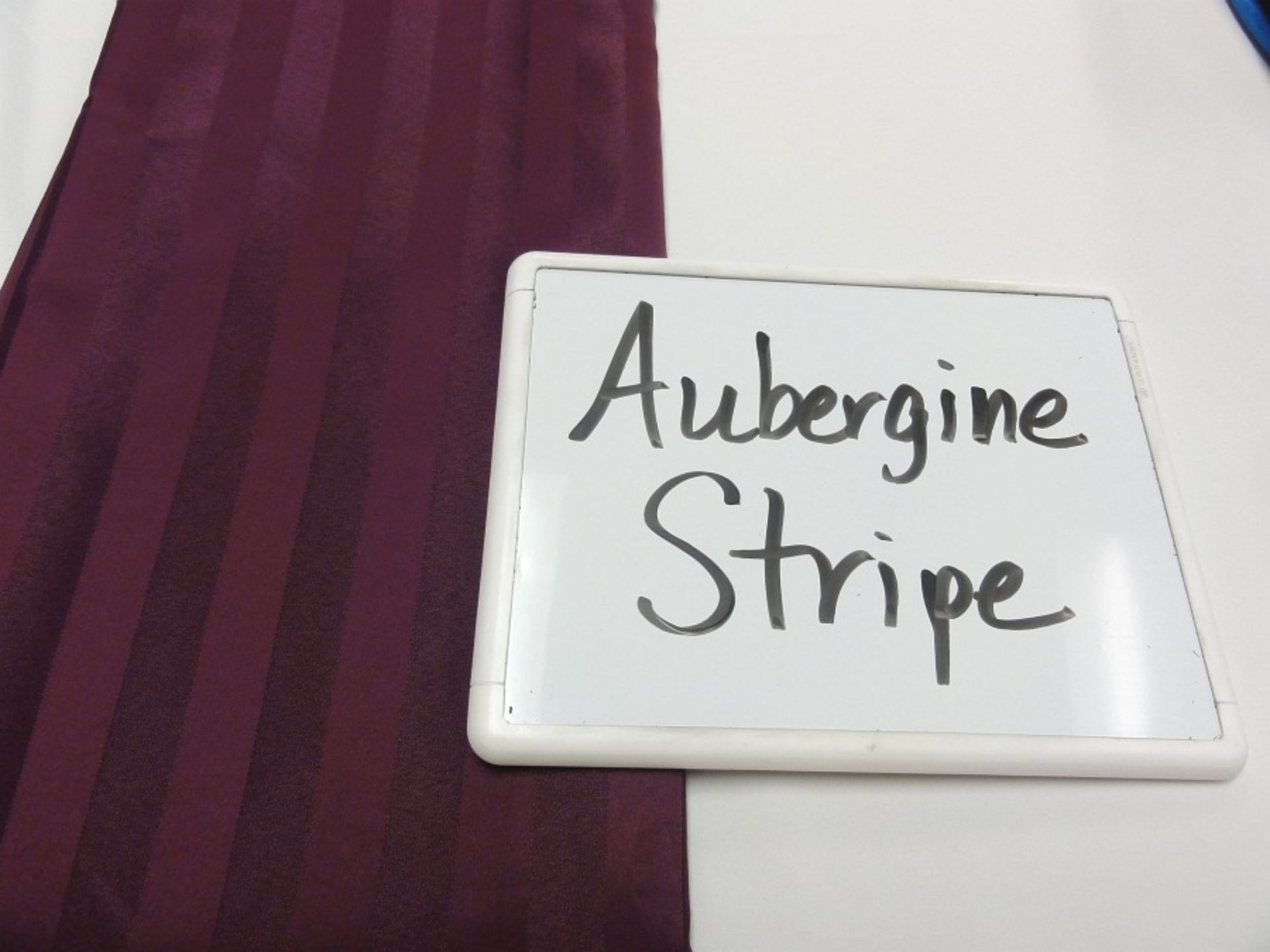 Aubergine Stripe, Lot of 210 Napkin