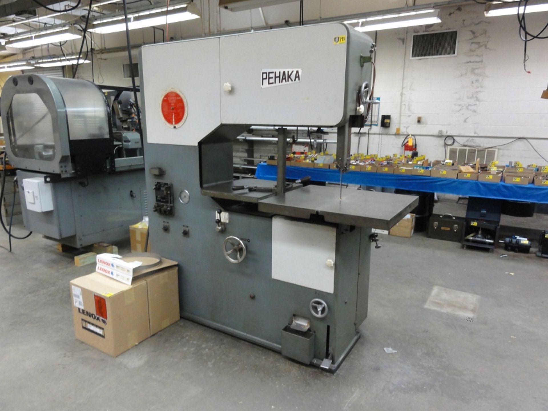 Pehaka Vertical Bandsaw w/ Blade Welder, Mdl USF10R, SN 22390