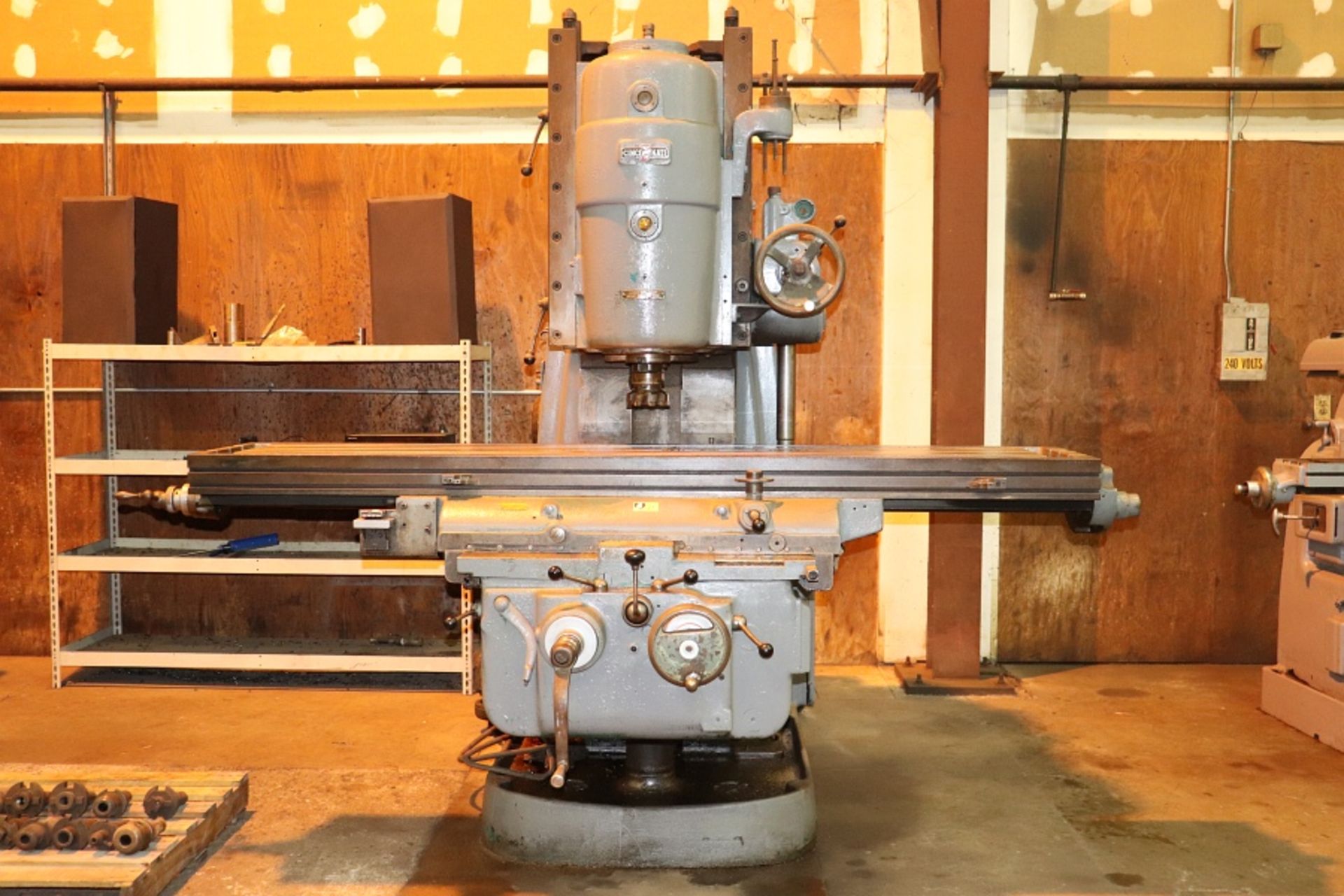 Cincinnati #5 Vertical Mill, 4J5V1Z-10, Table 20" x 94.5", 1400 RPM