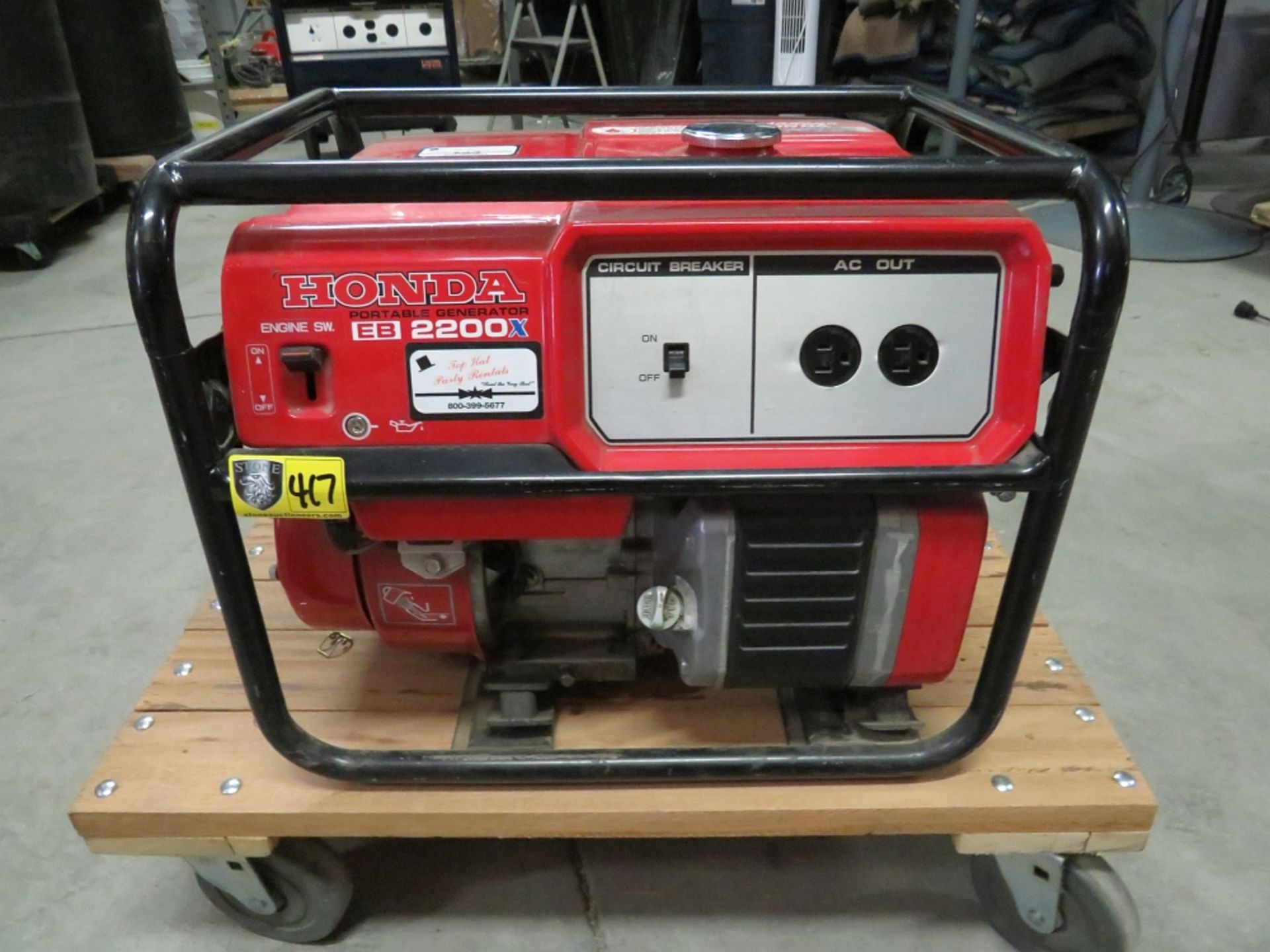 Generator 2200 Watts - Image 2 of 2