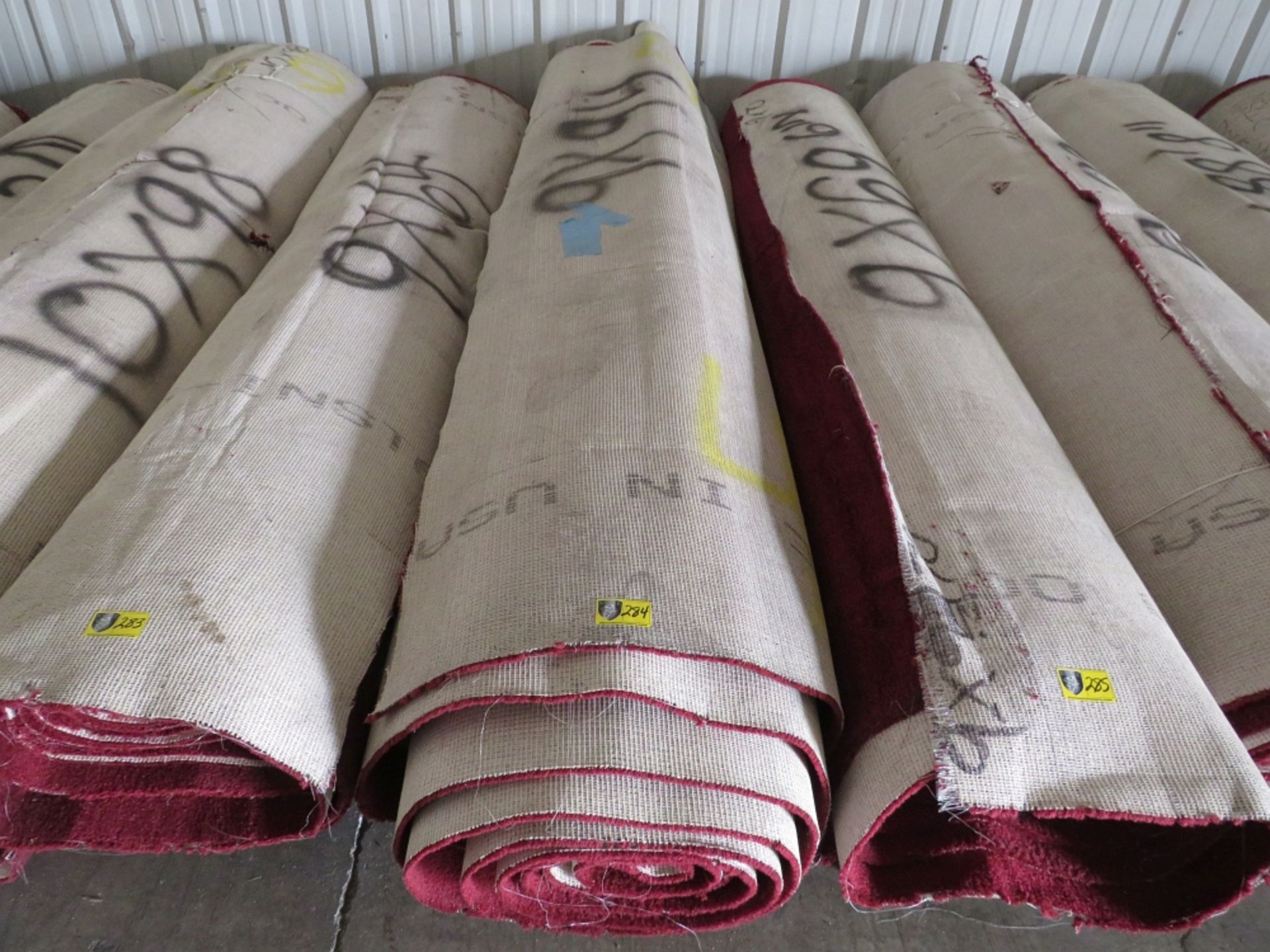 Burgandy Carpet Roll 9' X 94'