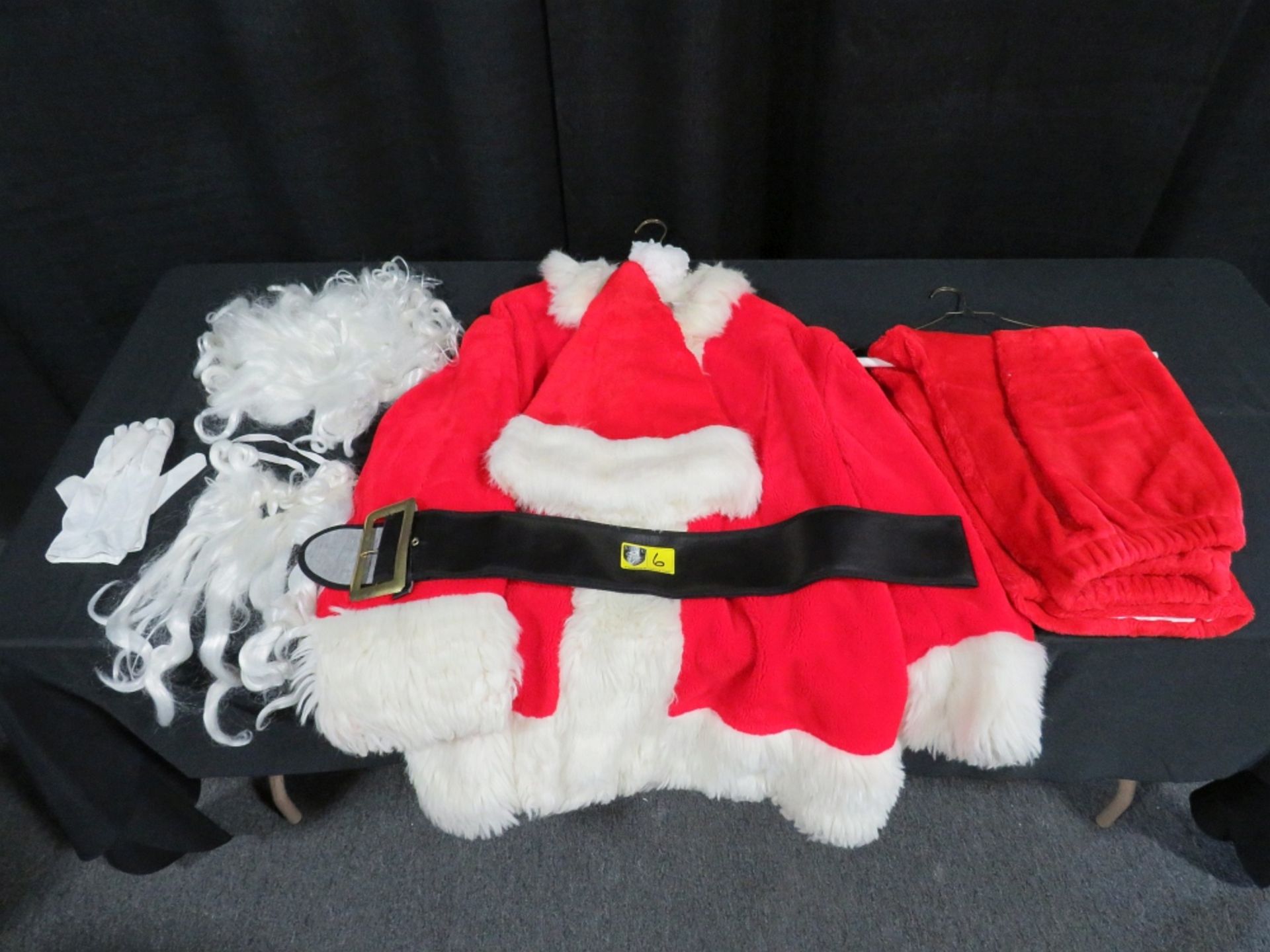 Santa Costume - Deluxe Large 42-48