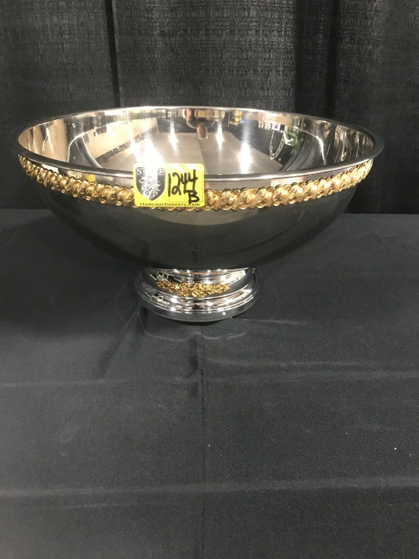 Stainless Steel Salad/Punch Bowl 5 Gallon w/ Gold Trim