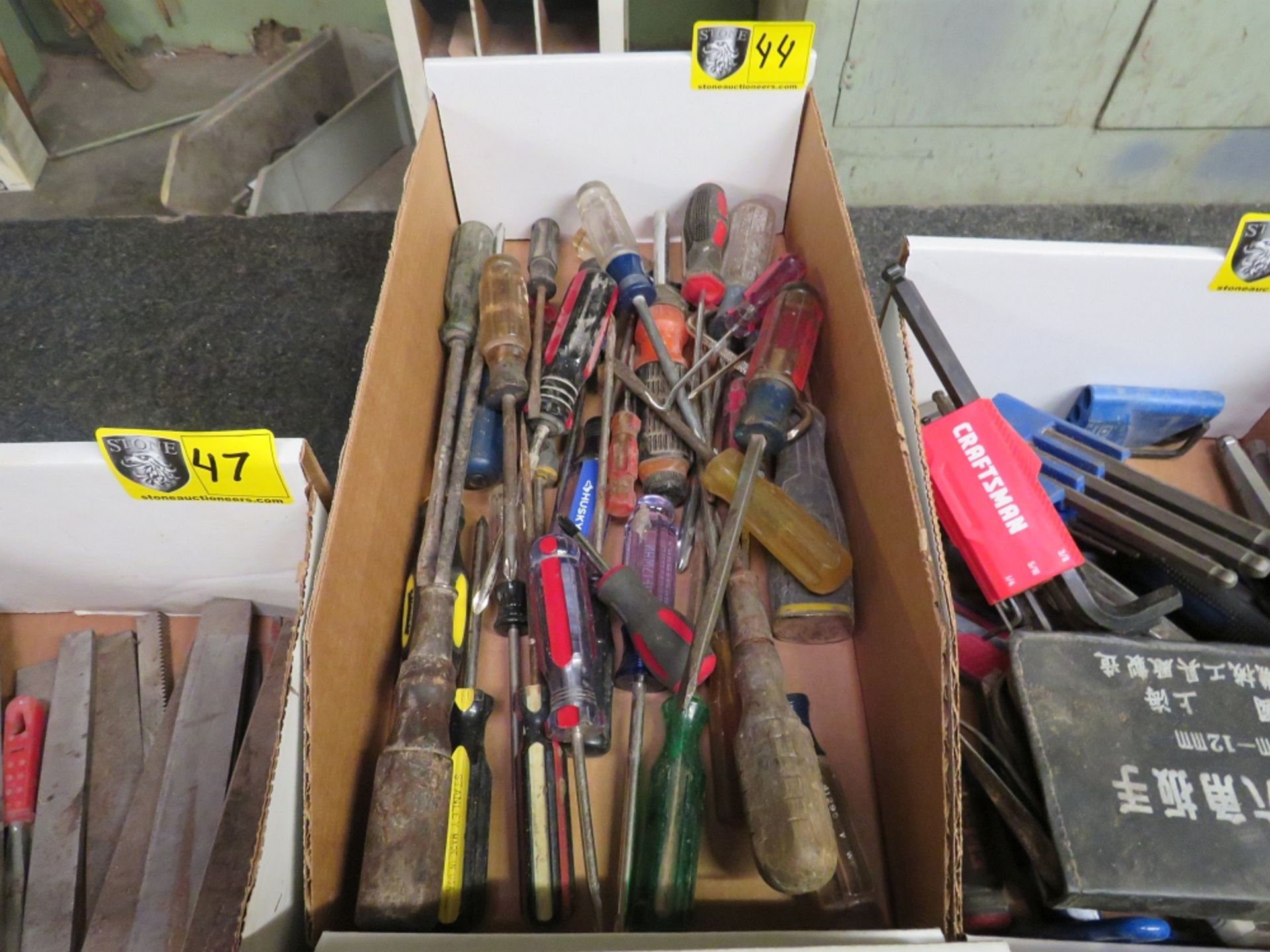 Lot of Misc Screwdrivers