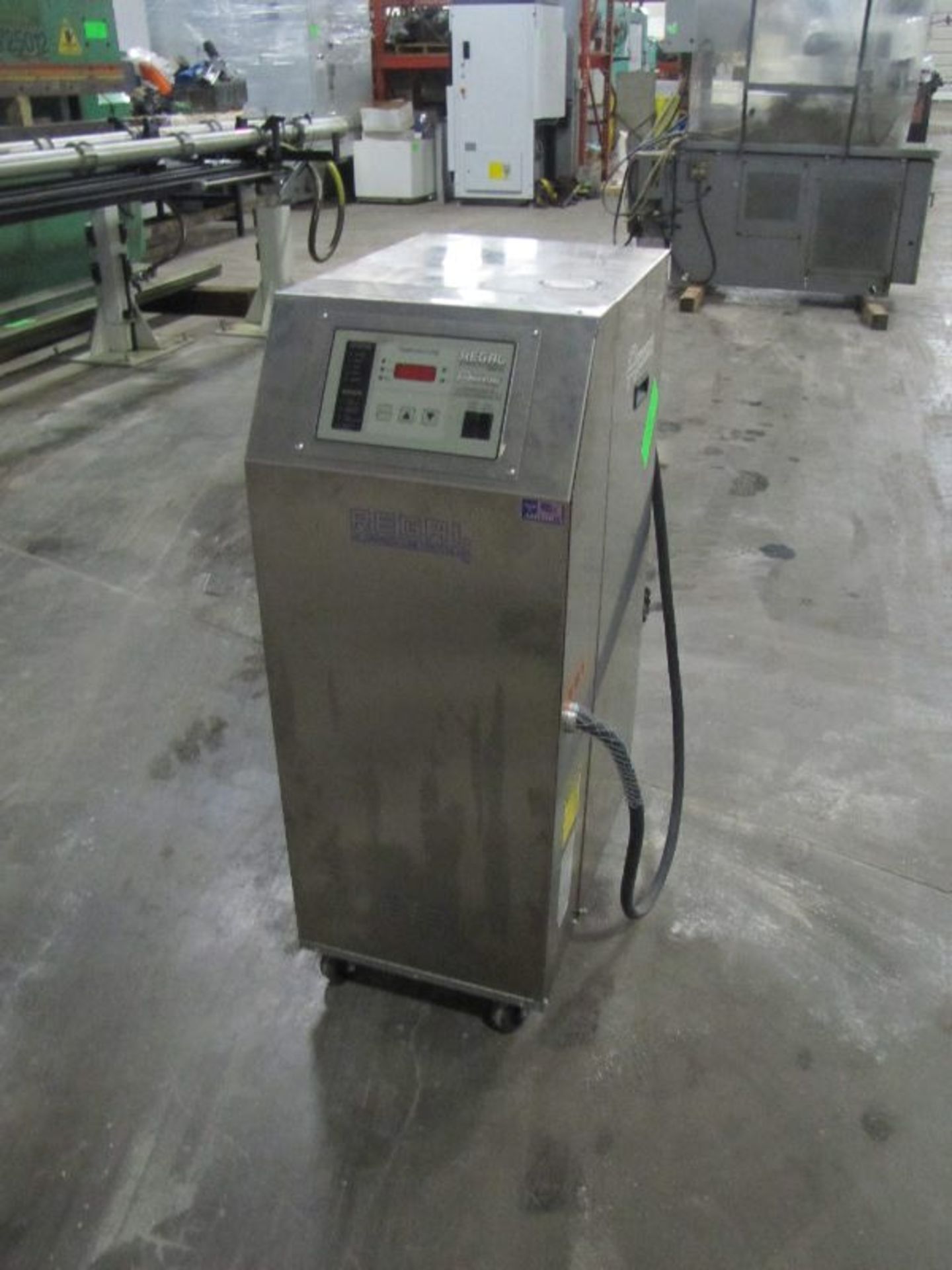 2003 Advantage Engineering Regal Series Oil Temperature Controller