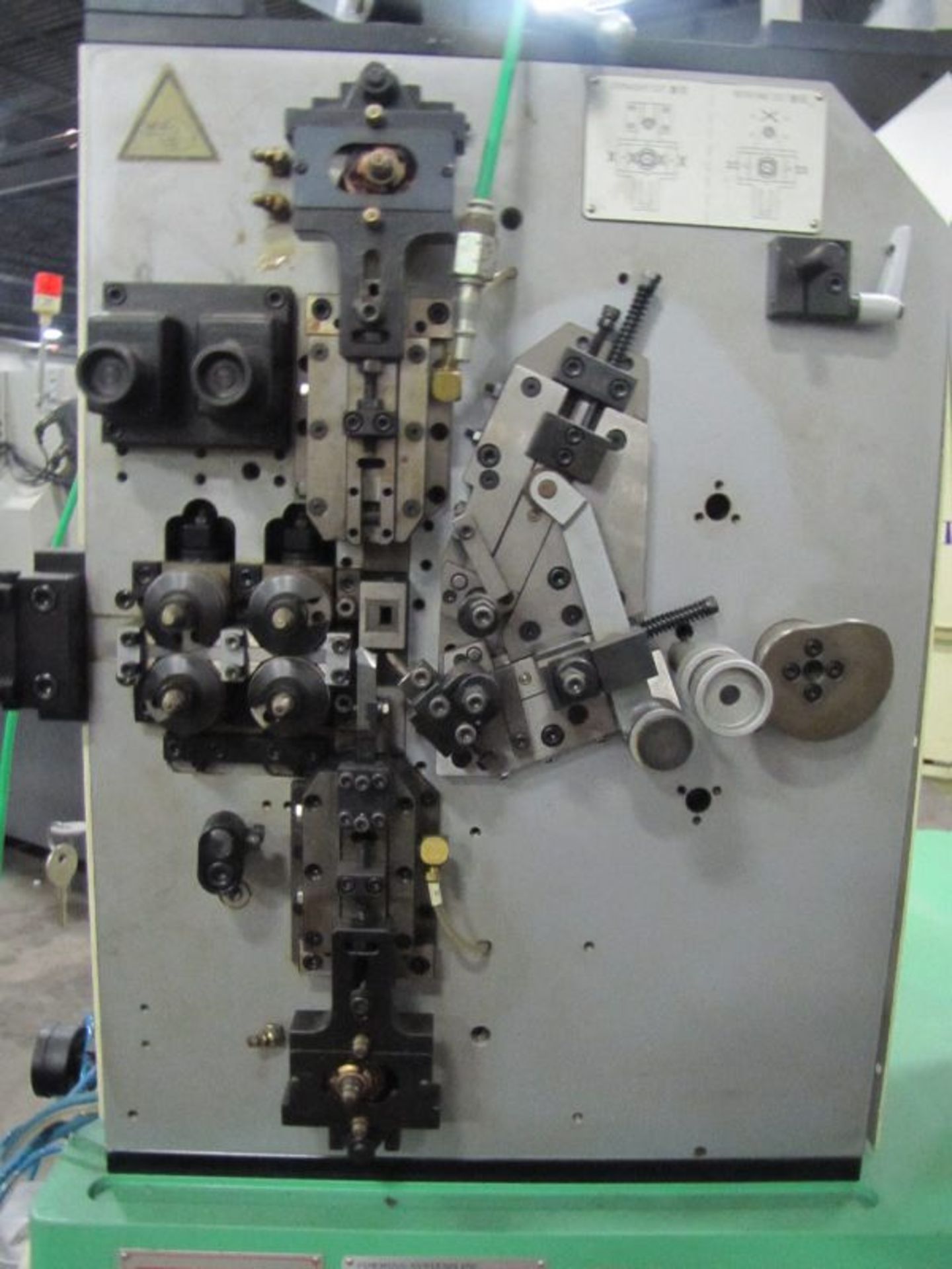 2007 HTC Model HTC 10CF-4Z2 CNC 4 Axis Spring Coiling Machine - Image 5 of 9