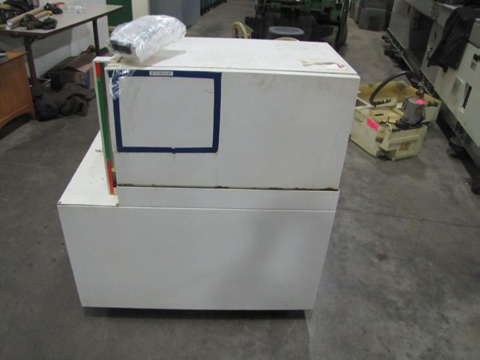 2005 Fanuc Wire EDM Model OiC Robocut with Fanuc Series 180iS-WB Control - Image 9 of 12