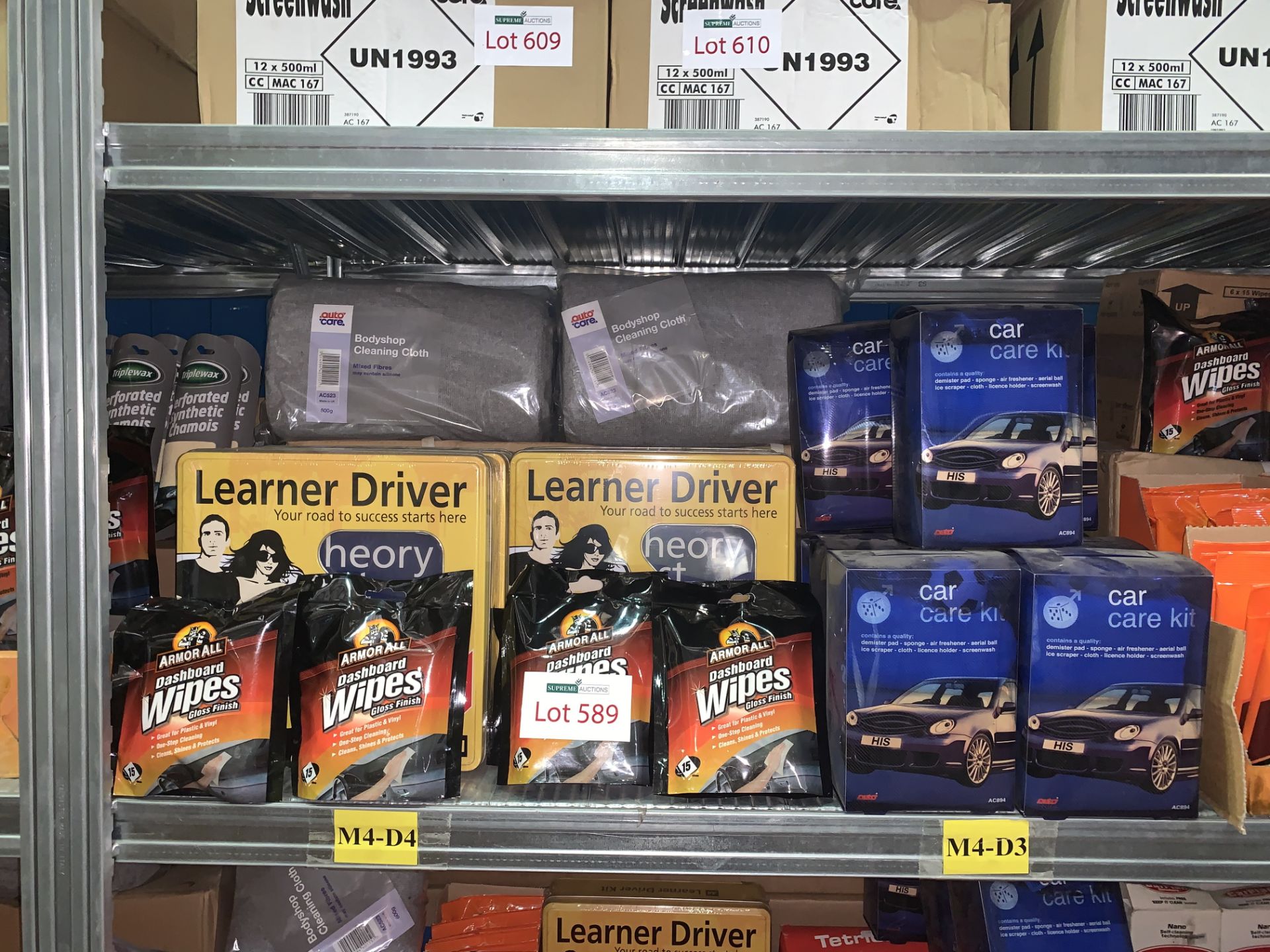 CAR LOT CONTAINING DASHBOARD WIPES, BODYSHOP CLEANING CLOTH, AA LEARNER DRIVER KITS, CAR CARE
