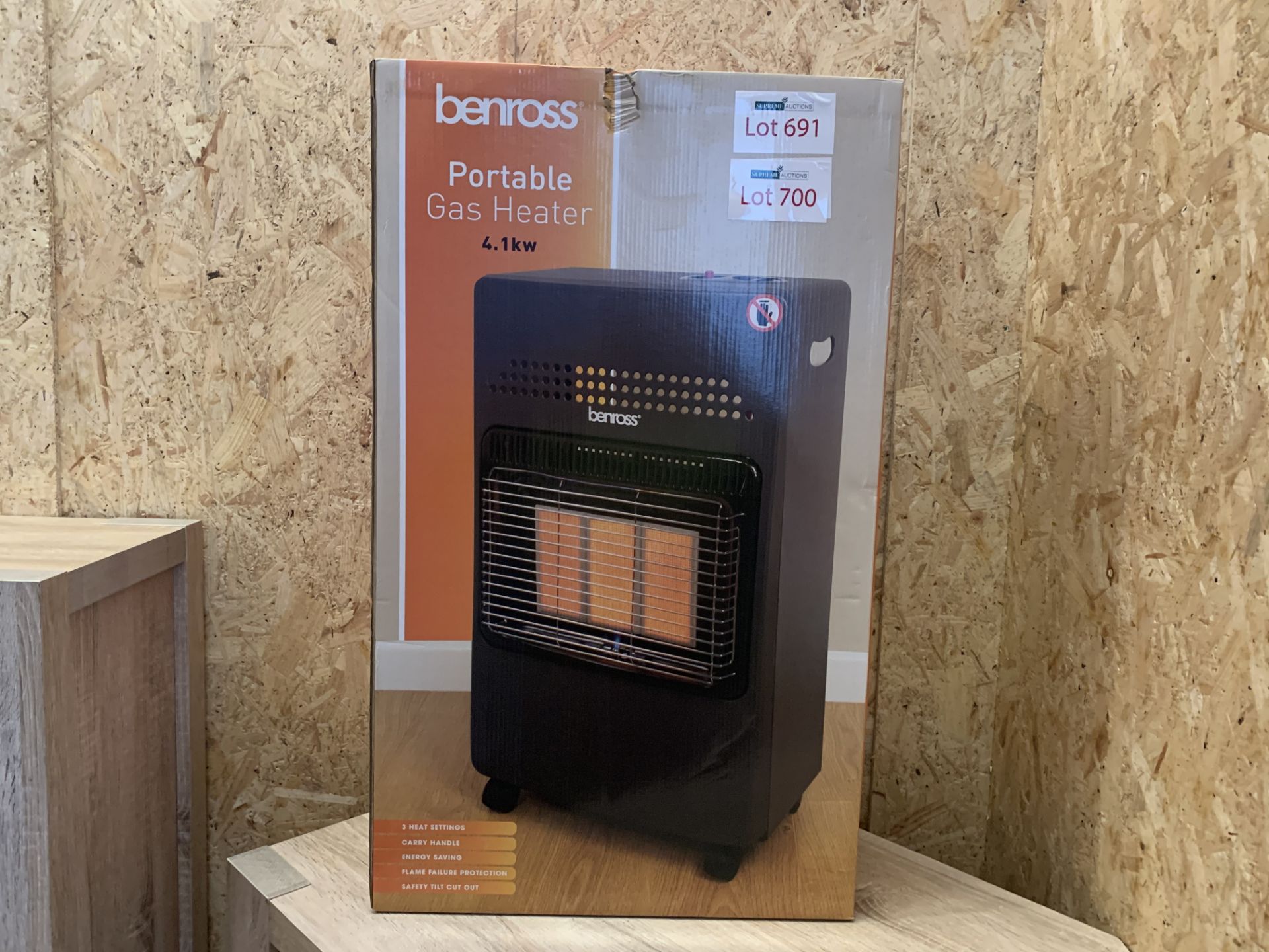 2 X BRAND NEW BOXED BENROSS 4.1KW PORTABLE GAS HEATERS