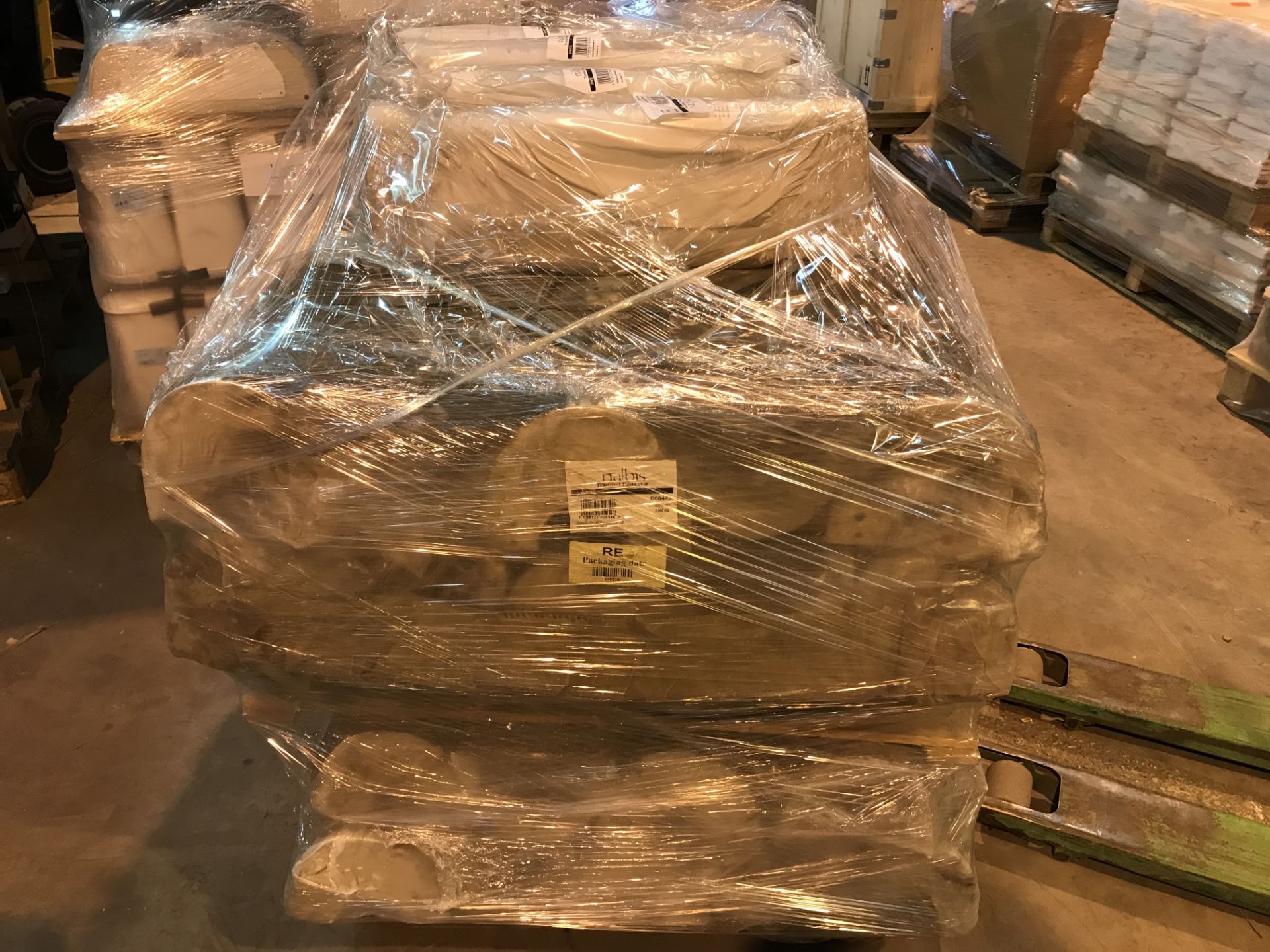 PALLET CONTAINING 40 X NABIS TRANQUIL PEDESTALS ( PLEASE NOTE PICK UP FOR THESE ITEMS IS AT HOLME - Image 2 of 4
