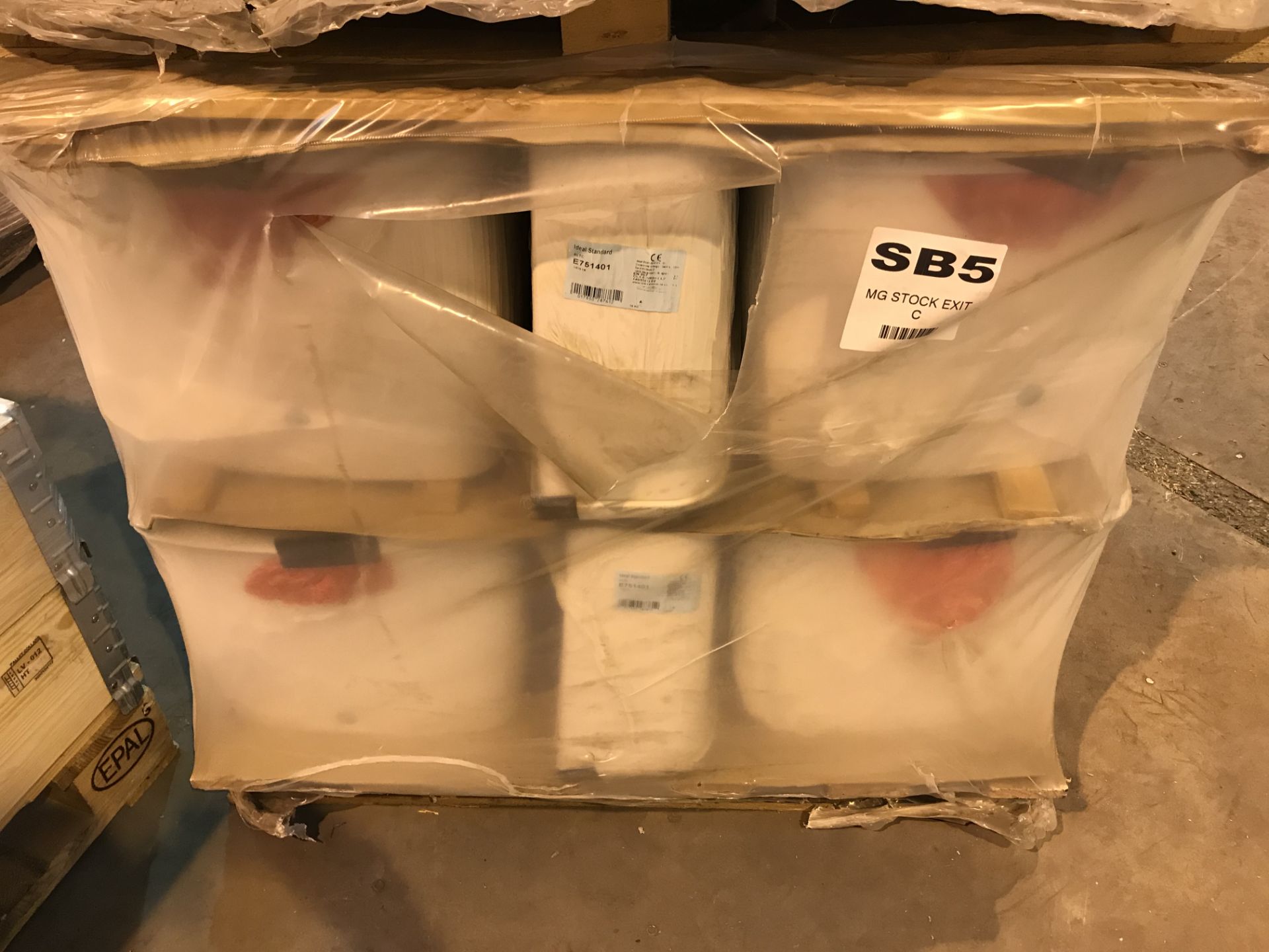 PALLET CONTAINING 30 X ALTO E7514 TOILET SYSTEMS ( PLEASE NOTE PICK UP FOR THESE ITEMS IS AT HOLME - Image 2 of 2