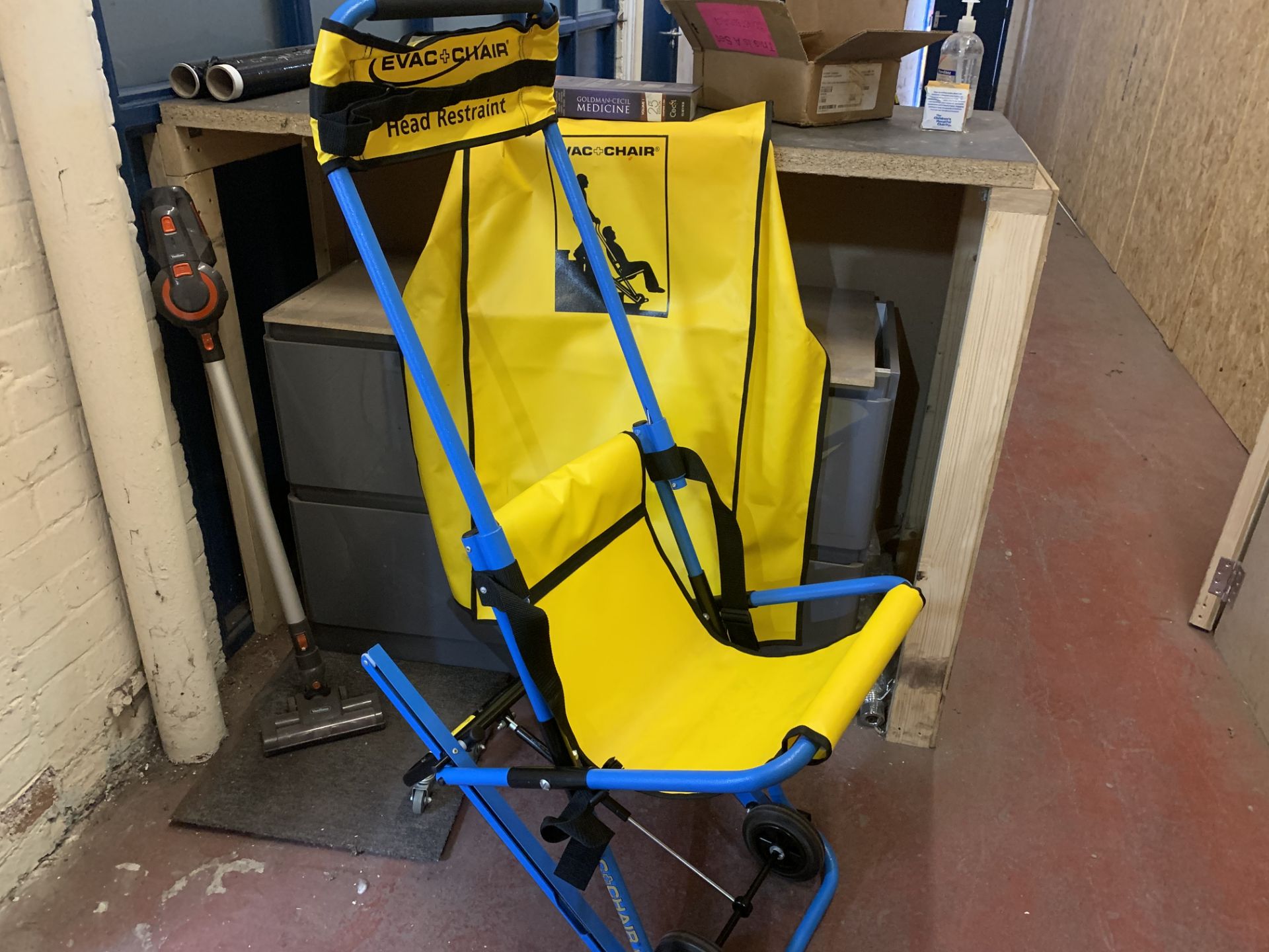 EVAC CHAIR 300H MK3 EVACUATION CHAIR