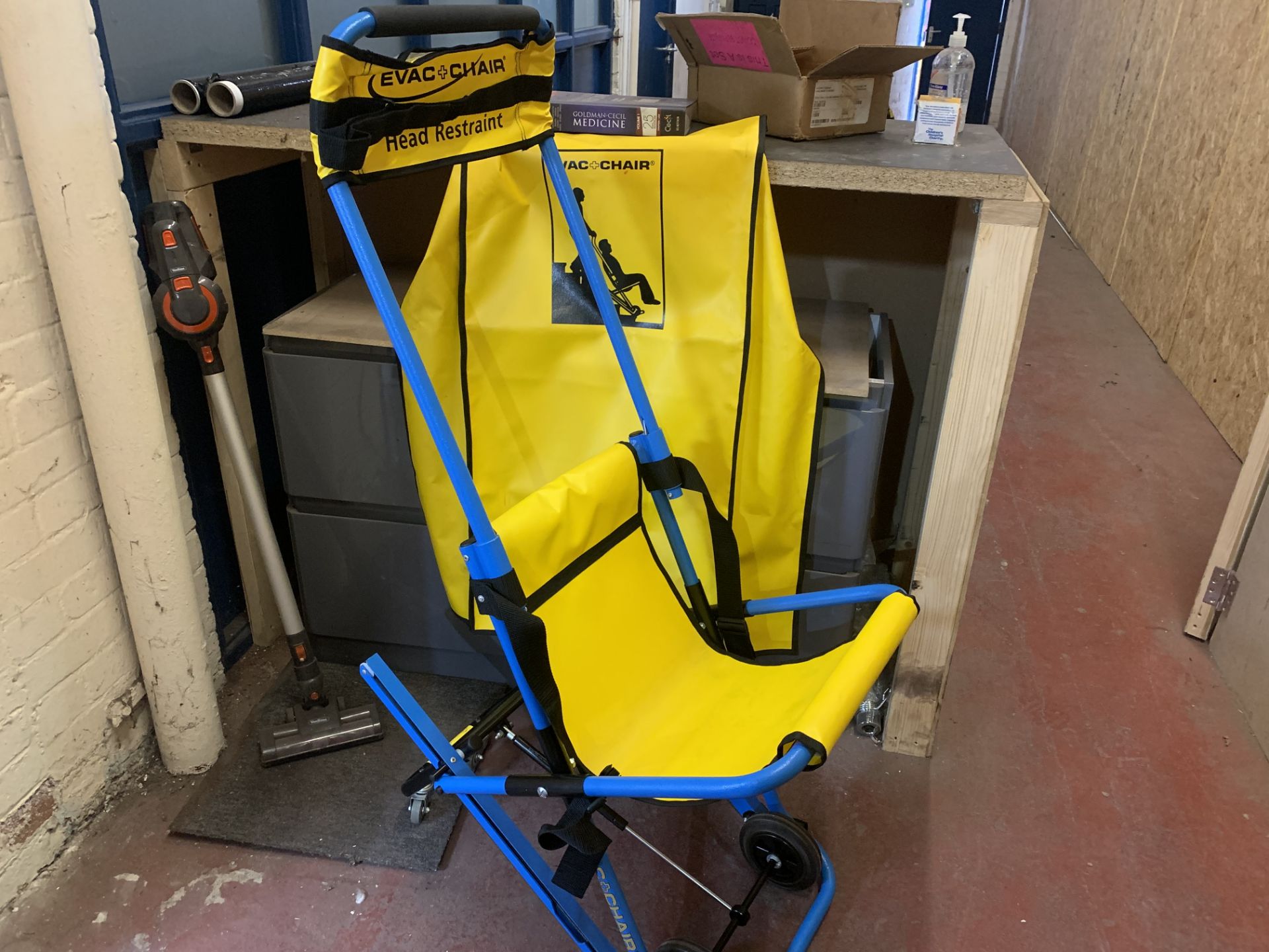 EVAC CHAIR 300H MK3 EVACUATION CHAIR