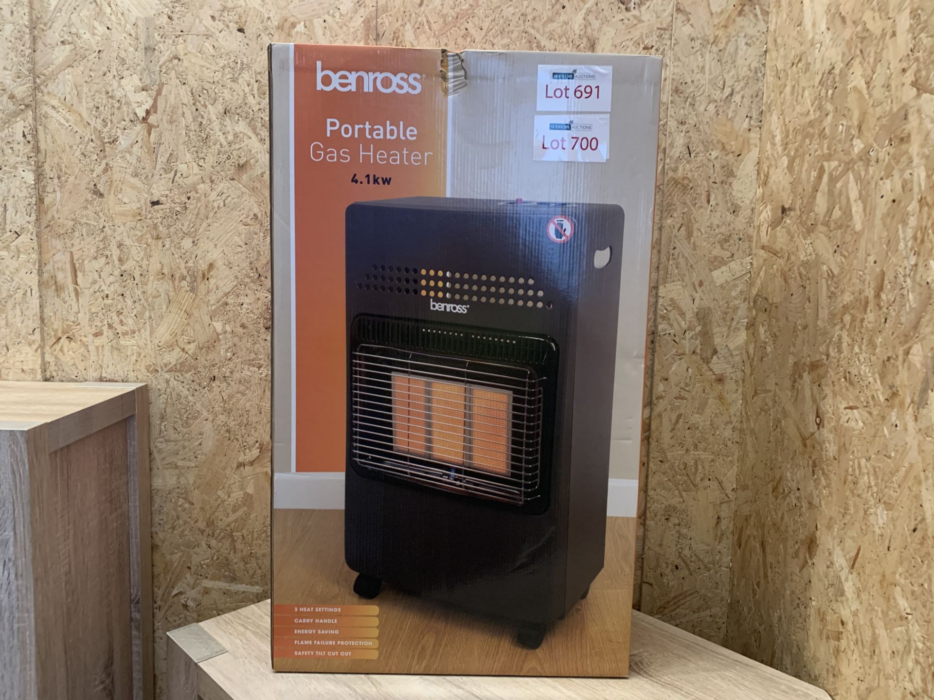 2 X BENROSS 4.1KW PORTABLE GAS HEATERS