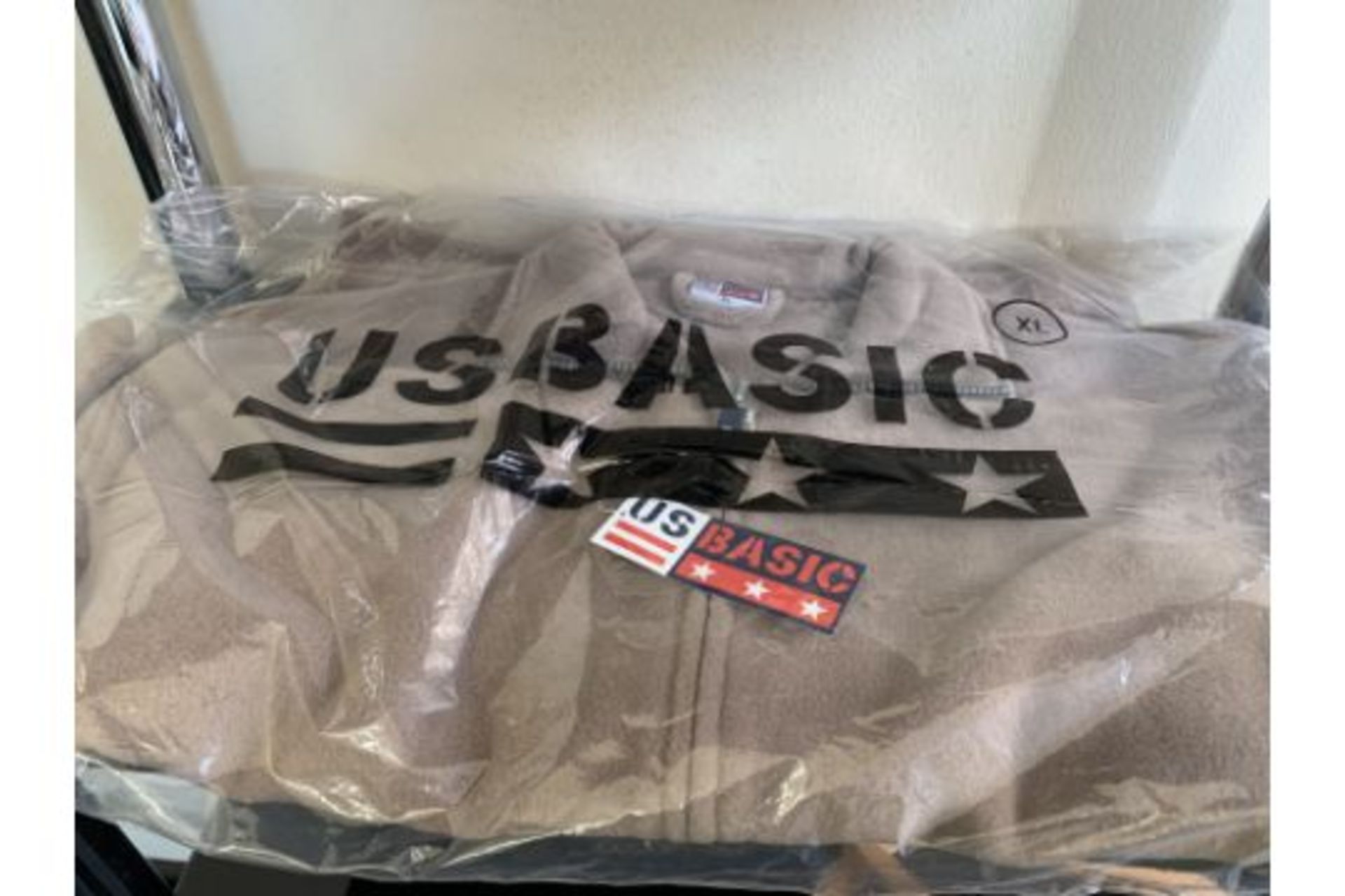 12 X KHAKI COLOURED US BASIC FLEECE JACKETS SIZE XL IN 1 BOX