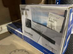 BLUETOOTH SAMSUNG SOUNDBAR 130W 2.1 CH ( B GRADE )