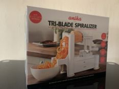 12 X BRAND NEW ANIKA TRI-BLADE SPIRALIZERS IN 2 BOXES