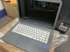 HP STREAM LAPTOP WITH CHARGER ( B GRADE )