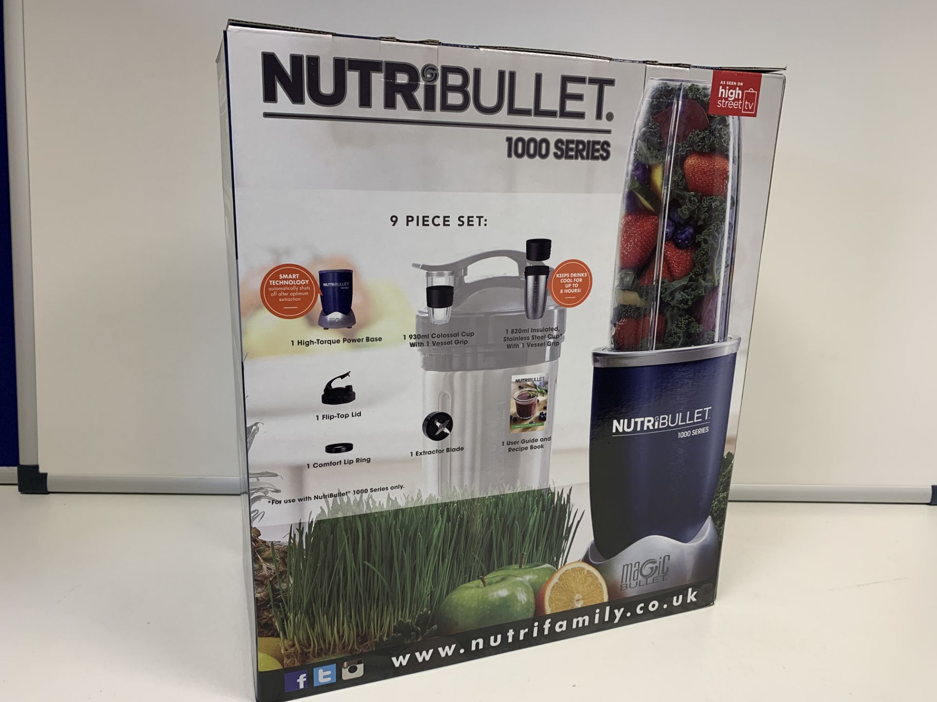 BRAND NEW NUTRIBULLET 100 SERIES 9 PIECE SET