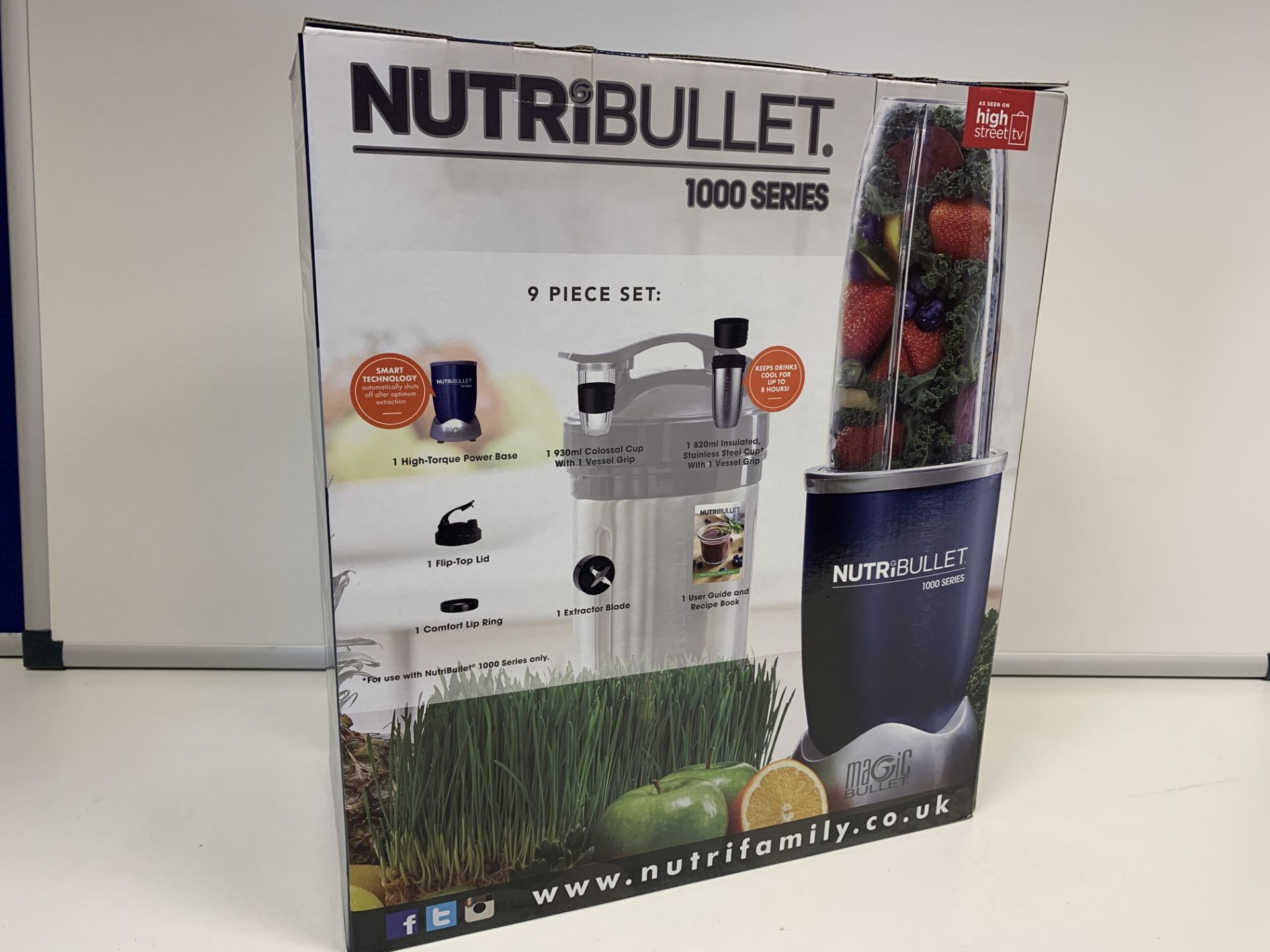 BRAND NEW NUTRIBULLET 100 SERIES 9 PIECE SET