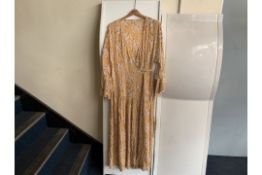 3 X BRAND NEW WOMENS BILLABONG GOLDEN HOUR DRESSES IN VARIOUS SIZES RRP £225.00