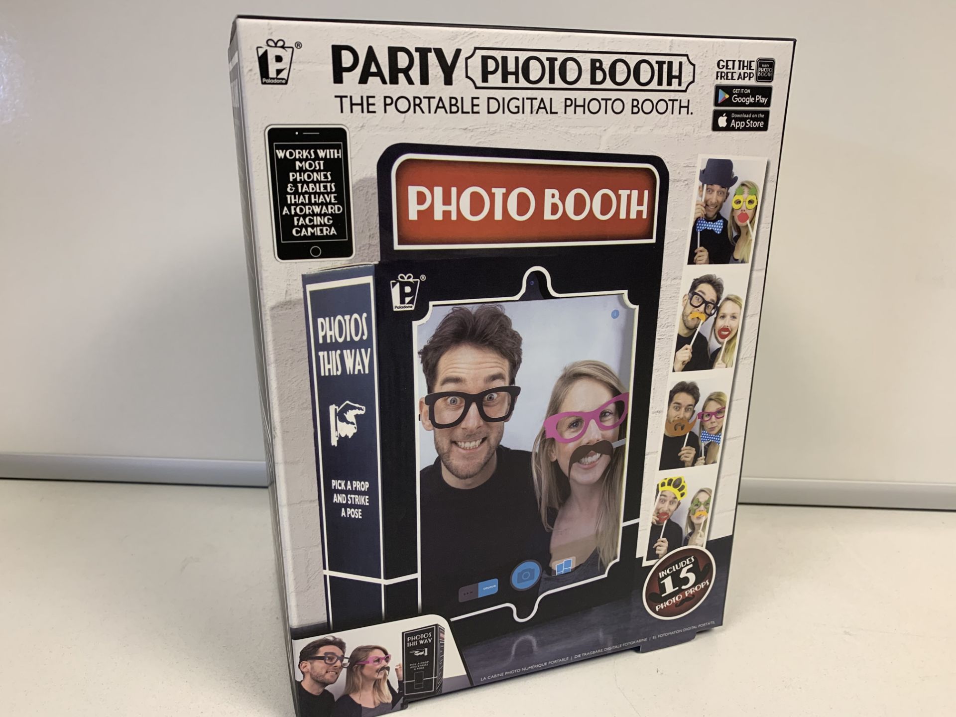 12 X BRAND NEW PALADONE PORTABLE PARTY PHOTO BOOTHS WITH 15 PROPS IN 1 BOX