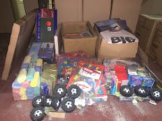 MIXED LOT CONTAINING CLEANING CLOTHS, LAUNDRY BAGS, SUIT COVERS, KIDS PUZZLES, ROOM FRAGRANCES ETC