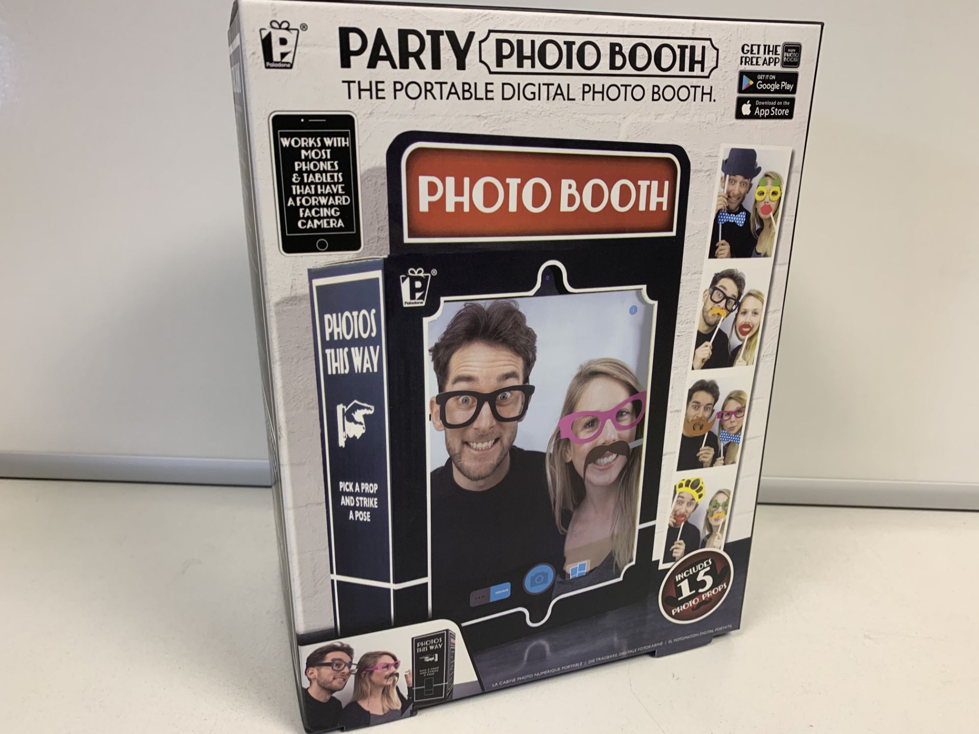 12 X BRAND NEW PALADONE PORTABLE PARTY PHOTO BOOTHS WITH 15 PROPS IN 1 BOX