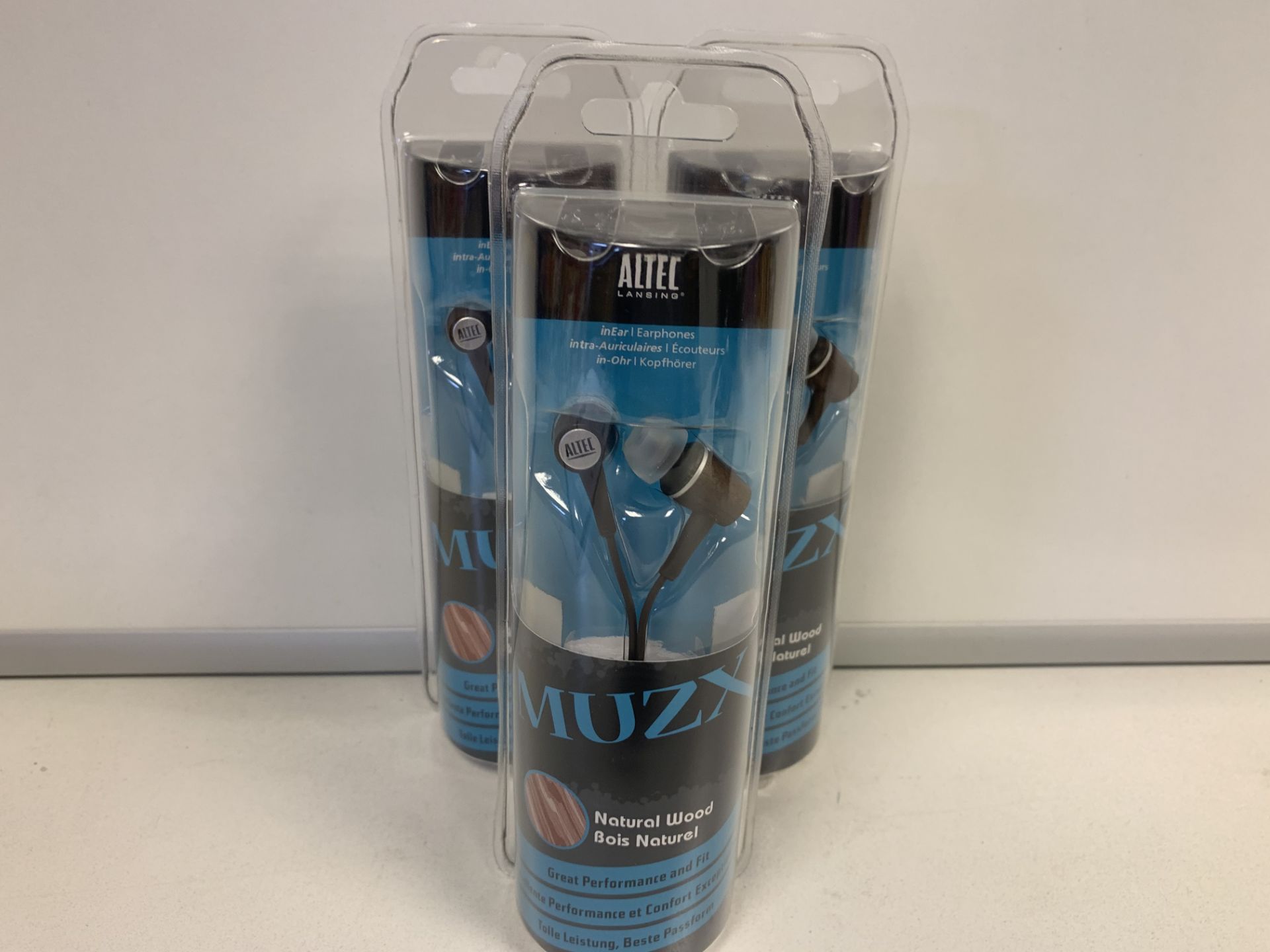 24 X ALTEL MUZX EARPHONES IN 4 BOXES