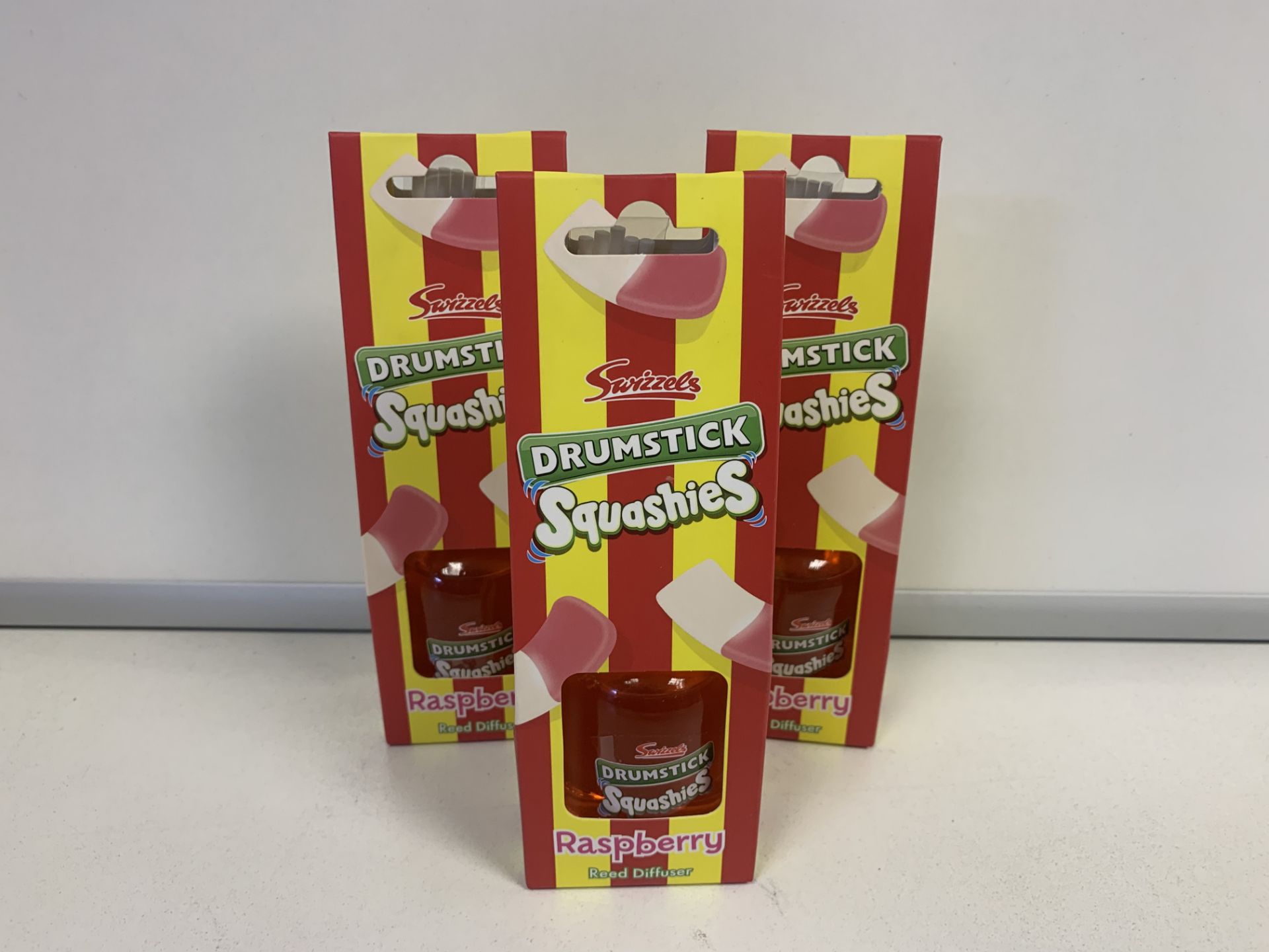 24 X BRAND NEW SWIZZELS DRUMSTICK SQUASHIES REED DIFUSERS - Image 2 of 2