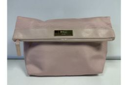 BRAND NEW HUGO BOSS HAND BAG