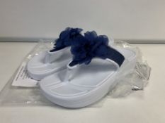 15 X BRAND NEW GRETNA FLORAL SANDALS SIZE UK 4