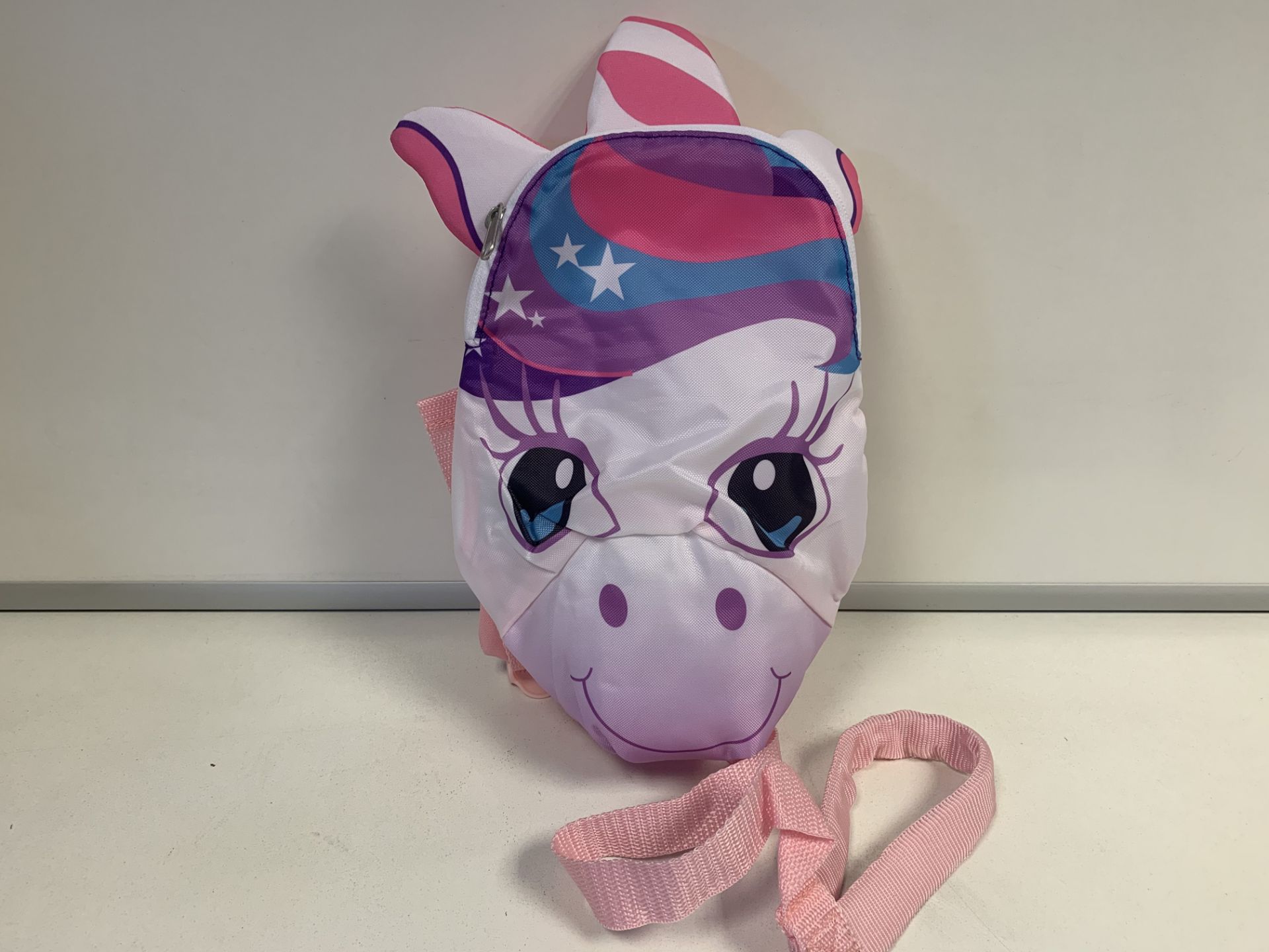 36 X BRAND NEW UNICORN TODDLERS BACKPACKS WITH REINS IN 3 BOXES