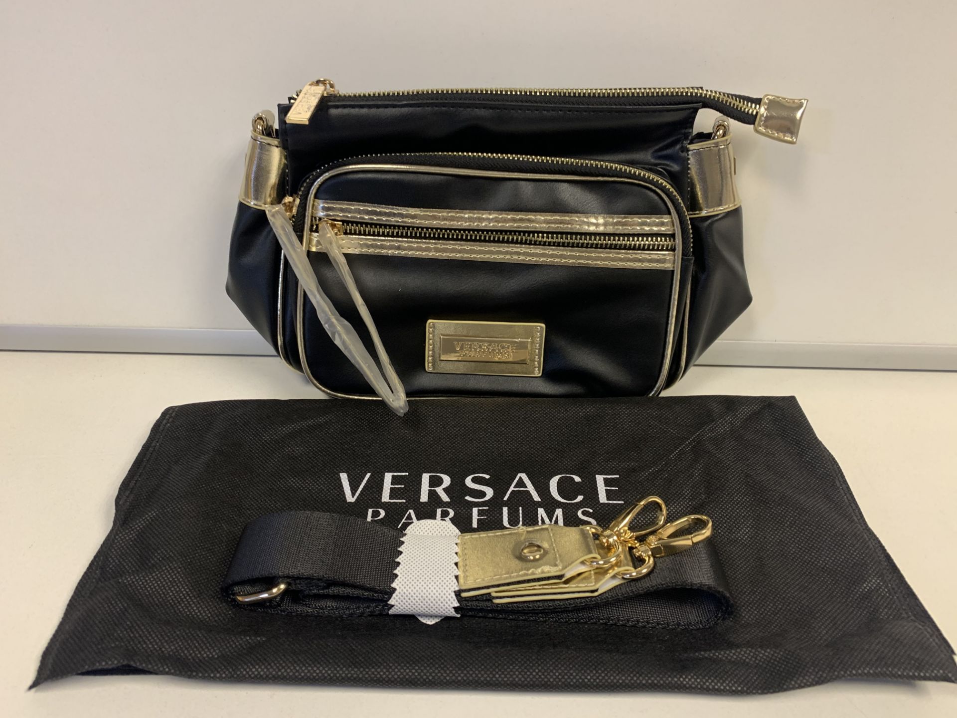 2 X BRAND NEW VERSACE PARFUMS HANDBAG