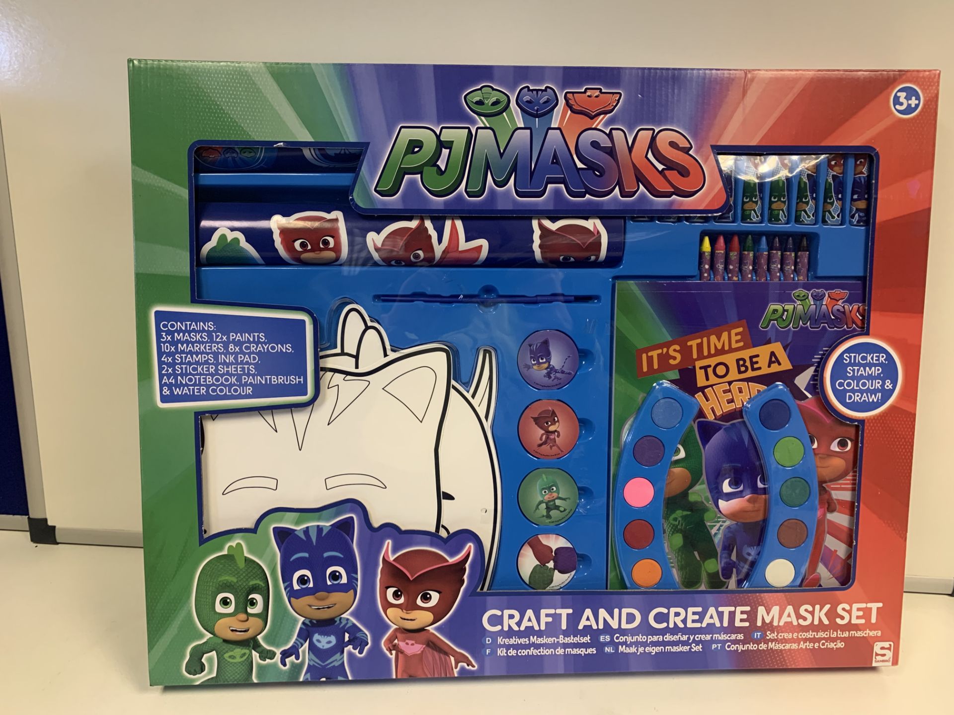 18 X BRAND NEW BOXED PJ MASKS LARGE CRAFT AND CREATE MASK SETS IN 3 BOXES