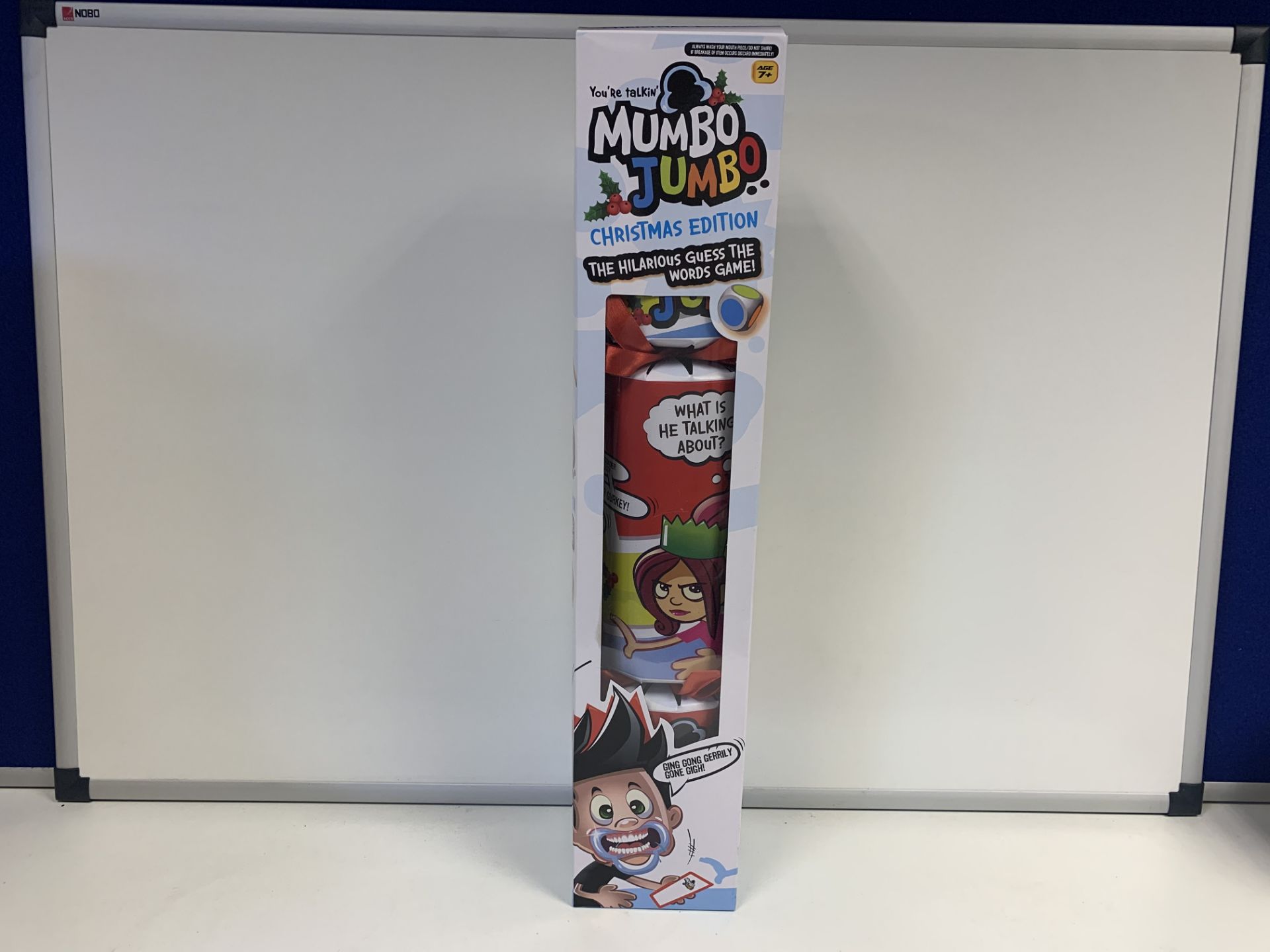 (NO VAT) 12 X BRAND NEW MUMBO JUMBO GIANT CRACKERS