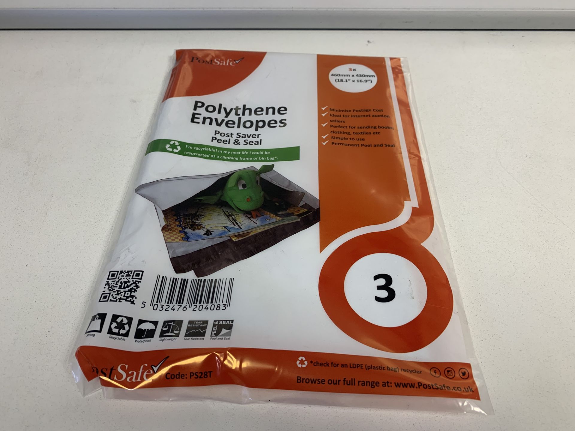100 X PACKS OF 3 POST SAFE POLYTHENE ENVELOPES SIZE 460MM X 430MM IN 5 BOXES