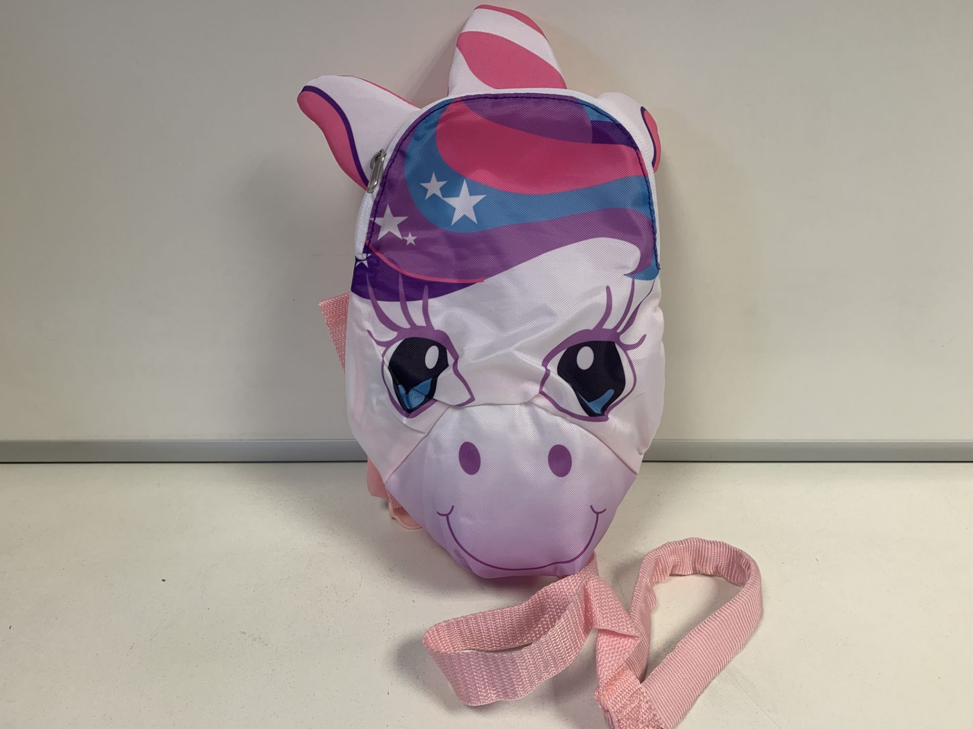 36 X BRAND NEW UNICORN TODDLERS BACK PACKS WITH REINS IN 3 BOXES