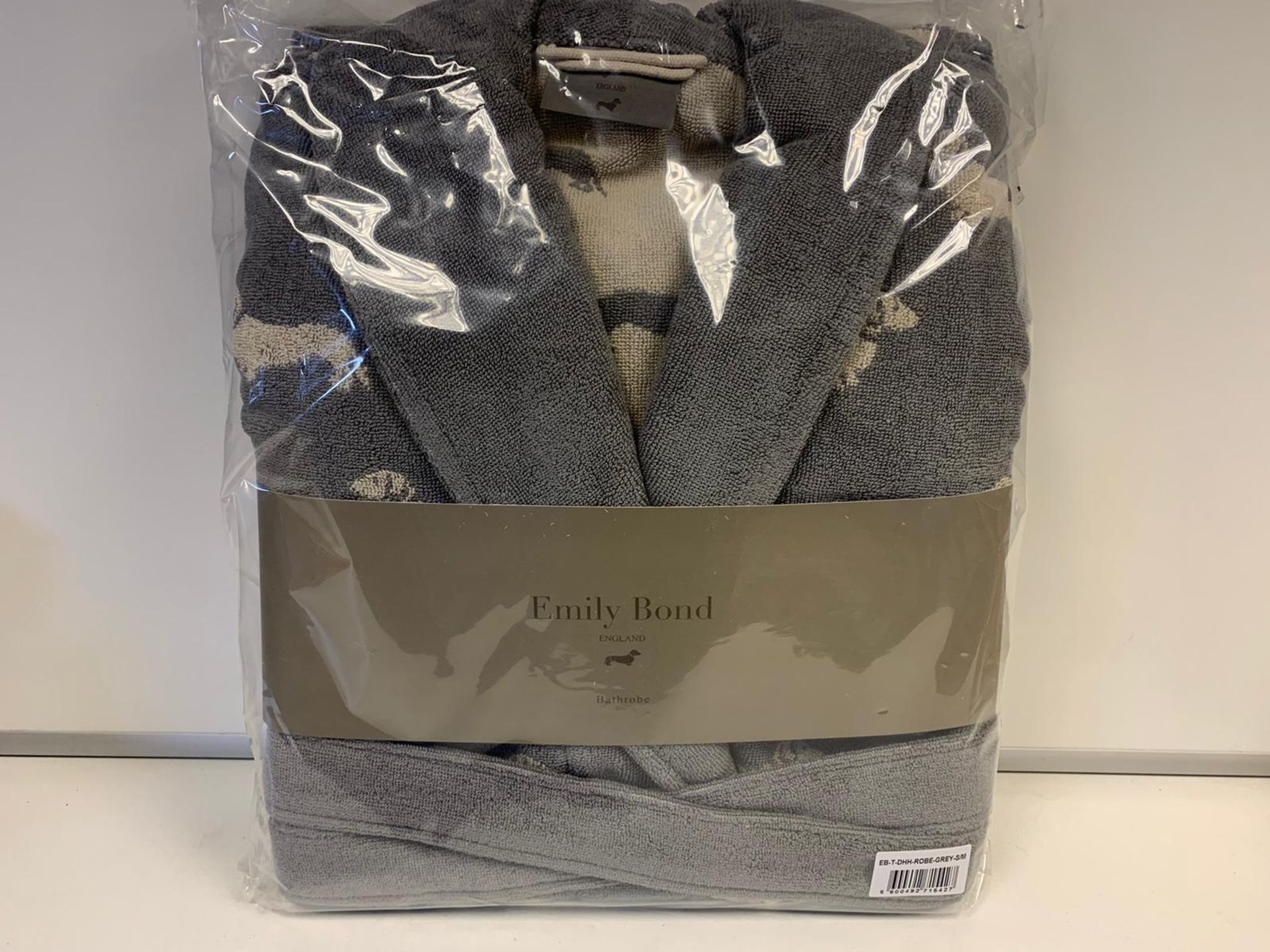 3 X BRAND NEW EMILY BOND GREY COLOURED BATH ROBES SIZE SMALL - MEDIUM WITH DACHSHUND DETAIL