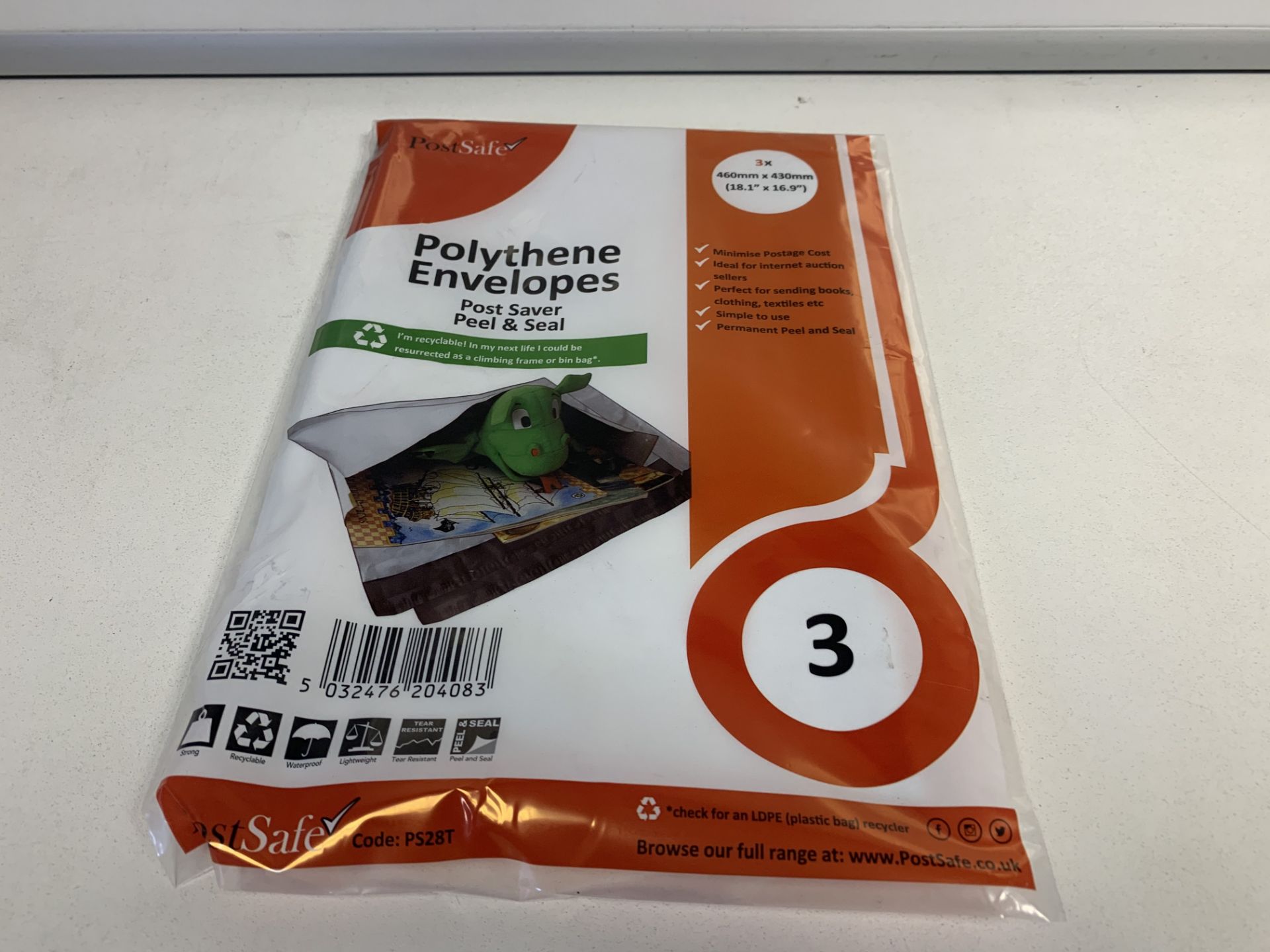 100 X PACKS OF 3 POST SAFE POLYTHENE ENVELOPES SIZE 460MM X 430MM IN 5 BOXES