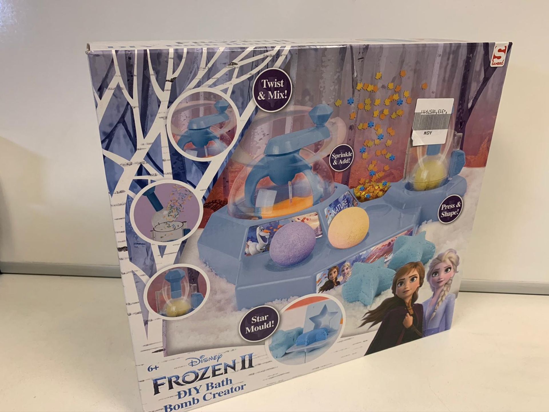 24 x BRAND NEW BOXED DISNEY FROZEN 2 DIY BATH BOMB CREATOR