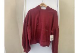 8 X BRAND NEW BILLABONG RHOZA CRIMSON HOODED TOPS IN VARIOUS SIZES RRP £440